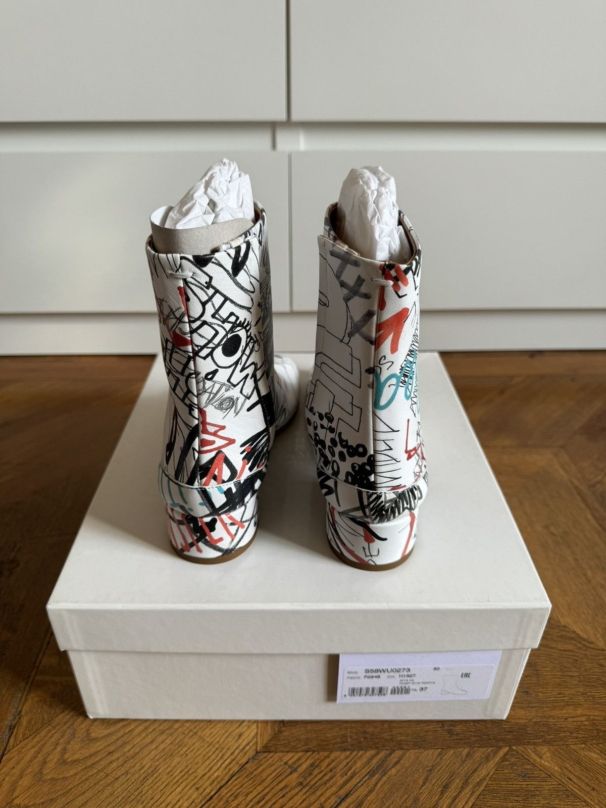 Maison Margiela Maison Margiela Tabi Ankle Boots - Graffiti / White 37 Size US 7 / IT 37 - 4 Thumbnail