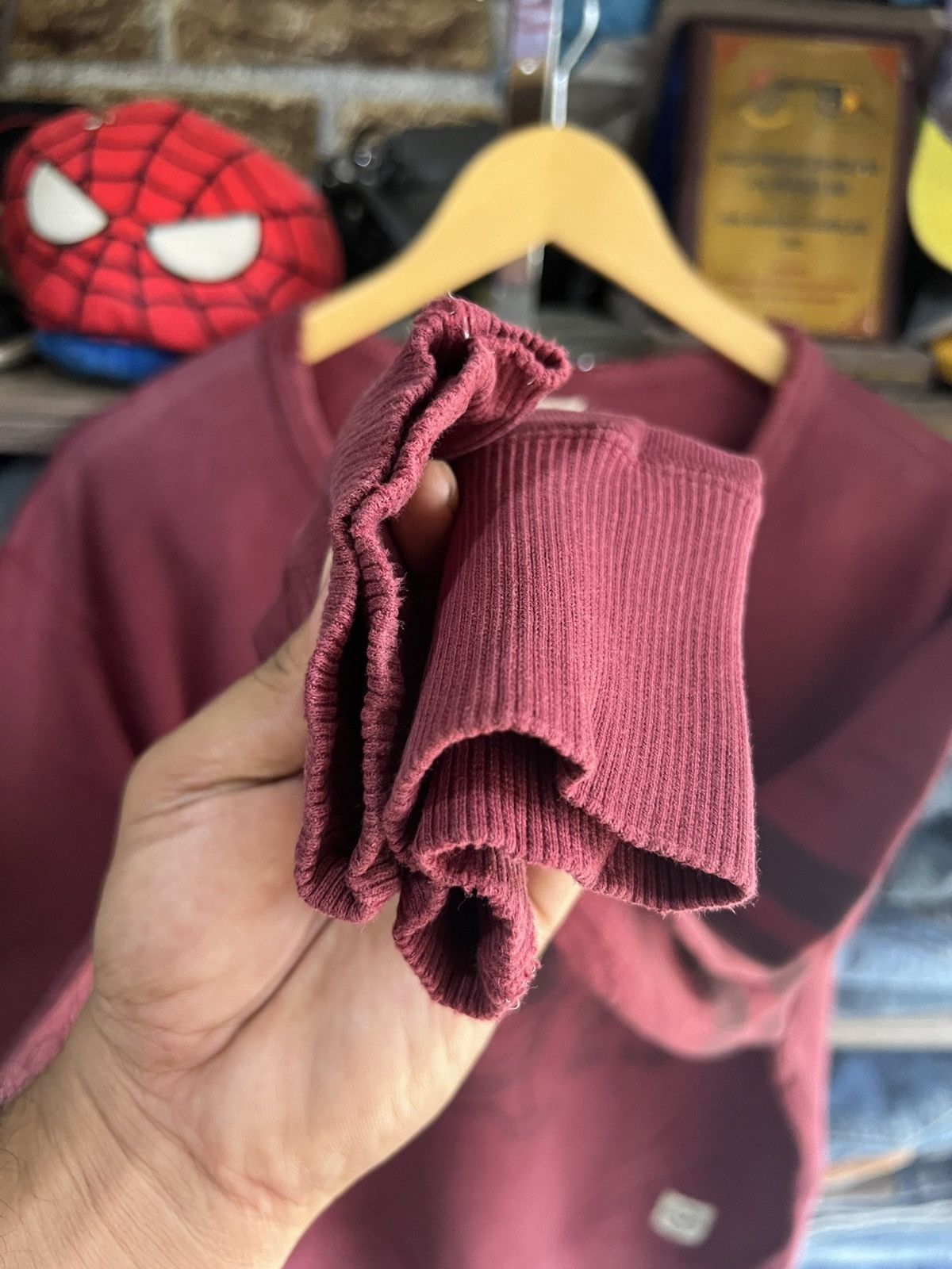 Disney 🔥Distressed Uniqlo x Disney Crewneck Sweatshirt Size US M / EU 48-50 / 2 - 12 Thumbnail