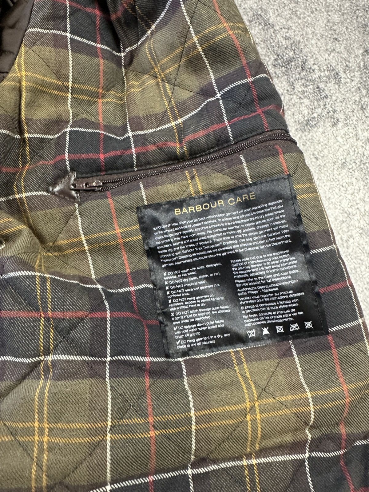 Barbour Vintage Barbour Wax Sapper Jacket UK Style Streetwear L Size US L / EU 52-54 / 3 - 6 Thumbnail