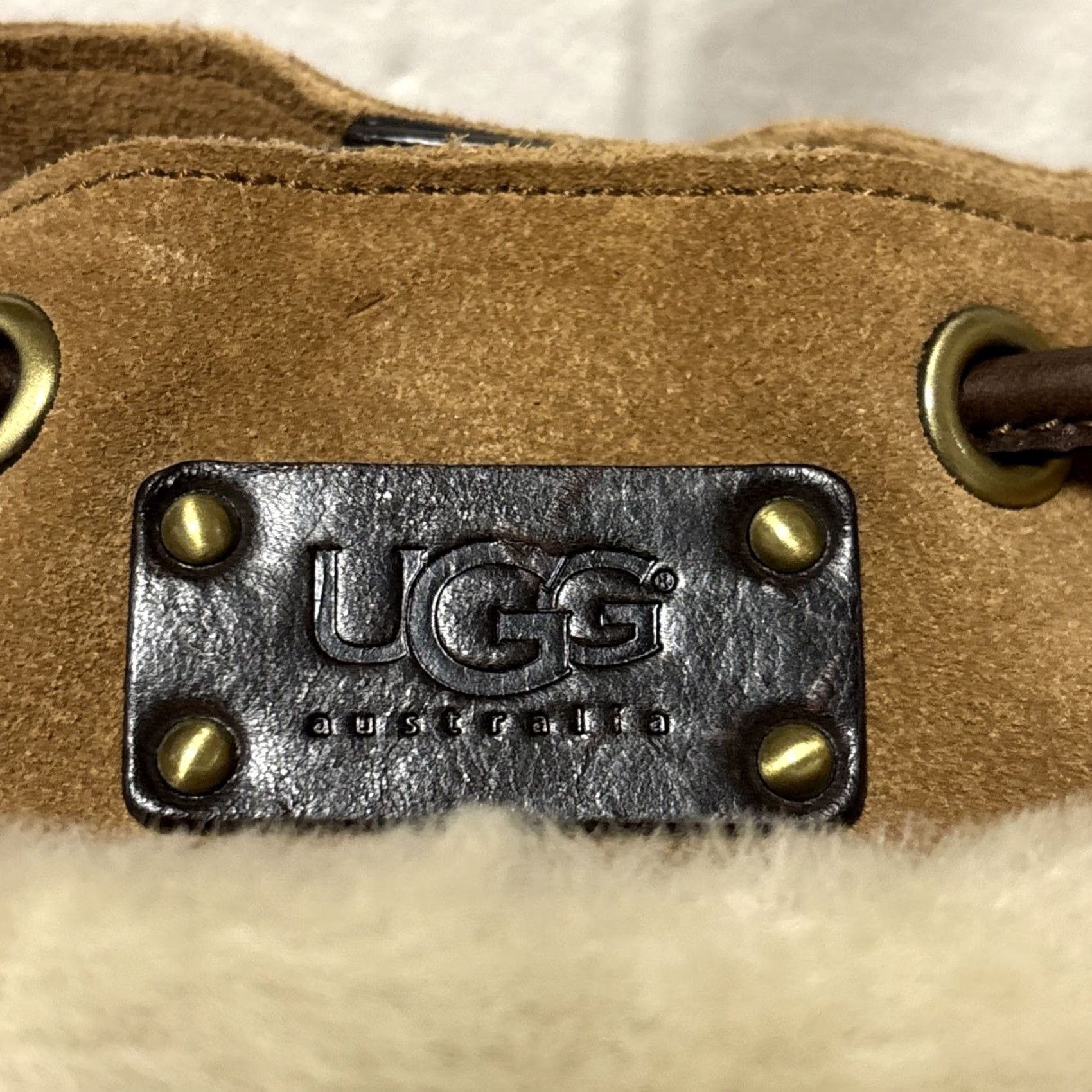 Ugg VINTAGE UGG Australia Shearling Medium Pouchette NWT Brown Purse Handbag Bucket Style Womens Bag Size ONE SIZE - 2 Thumbnail