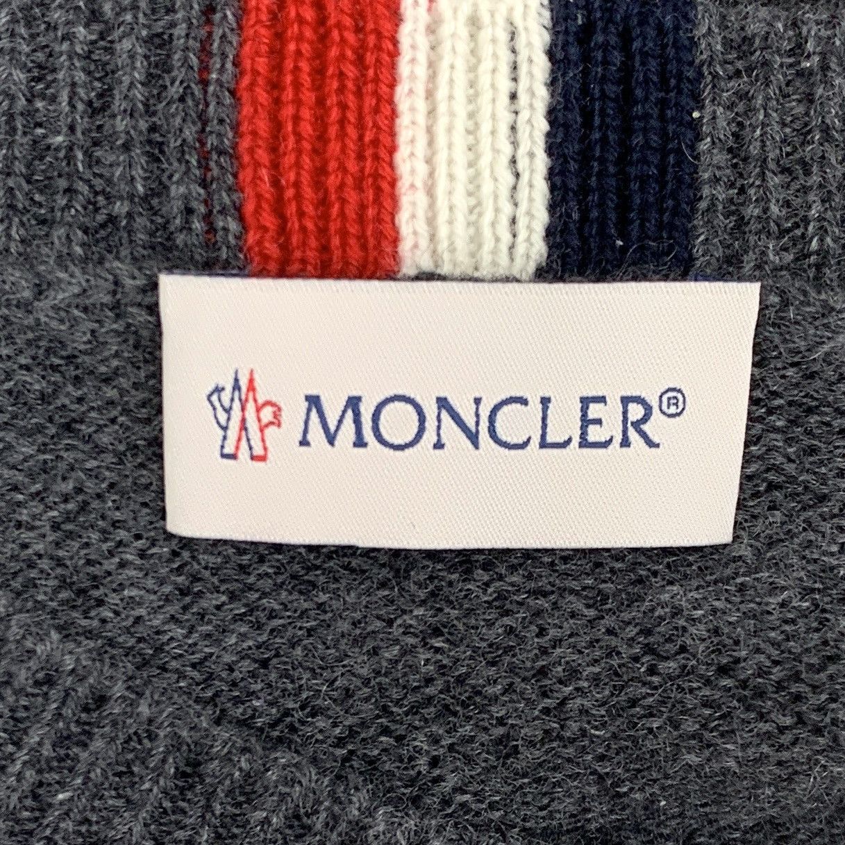 Moncler Moncle Dark Grey Cashmere Long Sleeve Knit Sweater K26WX Size M / US 6-8 / IT 42-44 - 5 Thumbnail