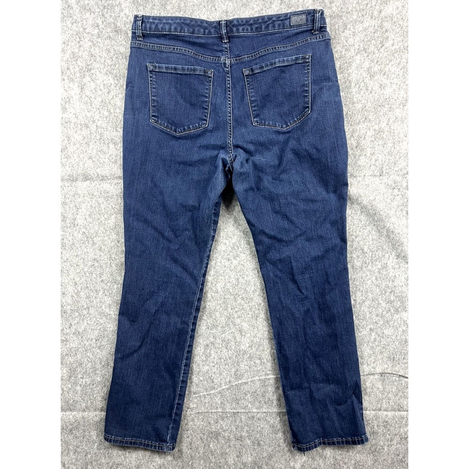 Lee Lee Jeans Women Relaxed Straight High Rise Denim Slimming Stretch 18M Blue 34 in 27 in Inseam Regular 18 Size 24" / US 00 / IT 34 - 2 Thumbnail