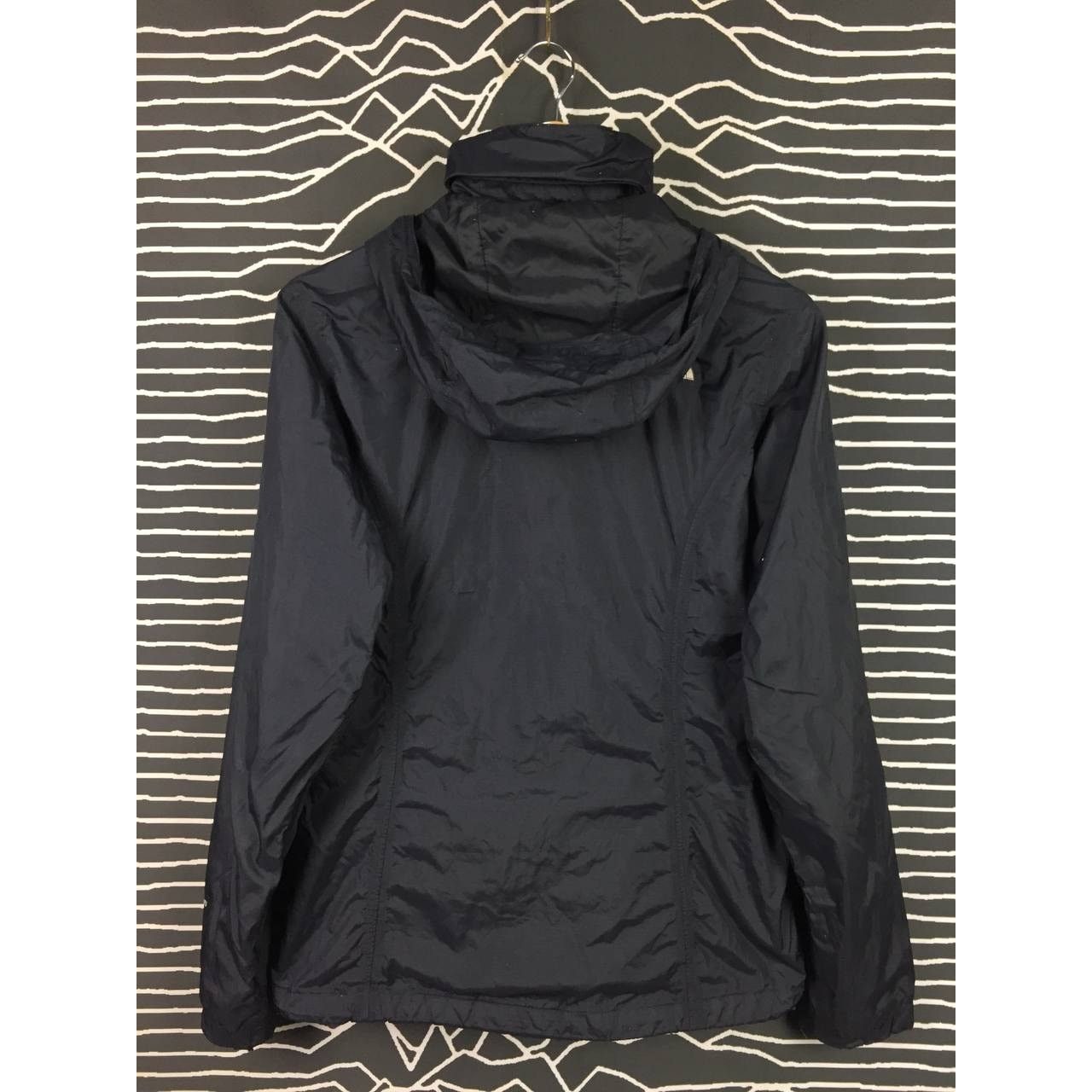 The North Face × Vintage The North Face Women's HyVent Outdoor Windbreaker Jacket Size M / US 6-8 / IT 42-44 - 11 Thumbnail