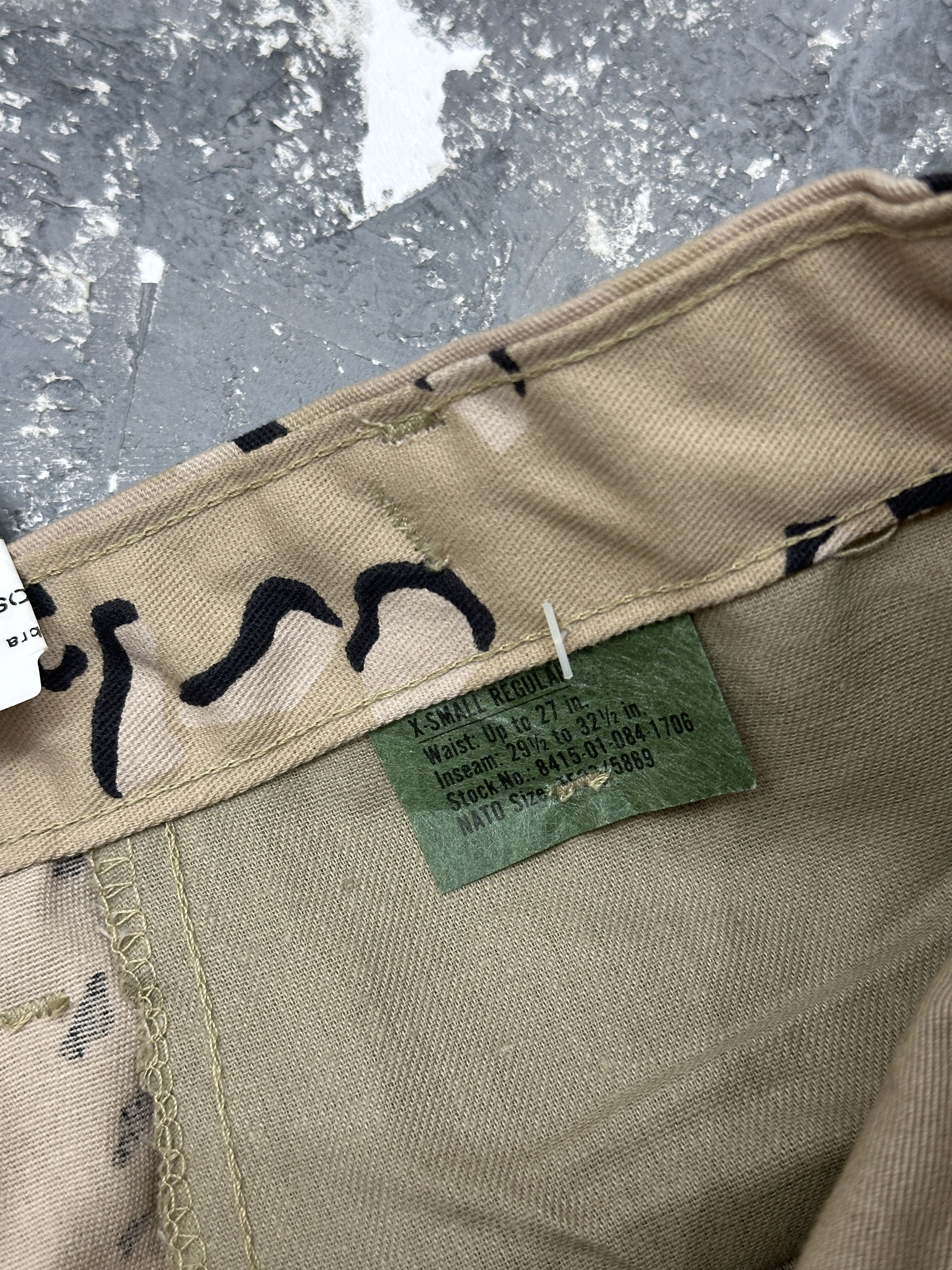 Japanese Brand × Vintage vintage 90s military cargo camo pants Size US 27 - 7 Thumbnail