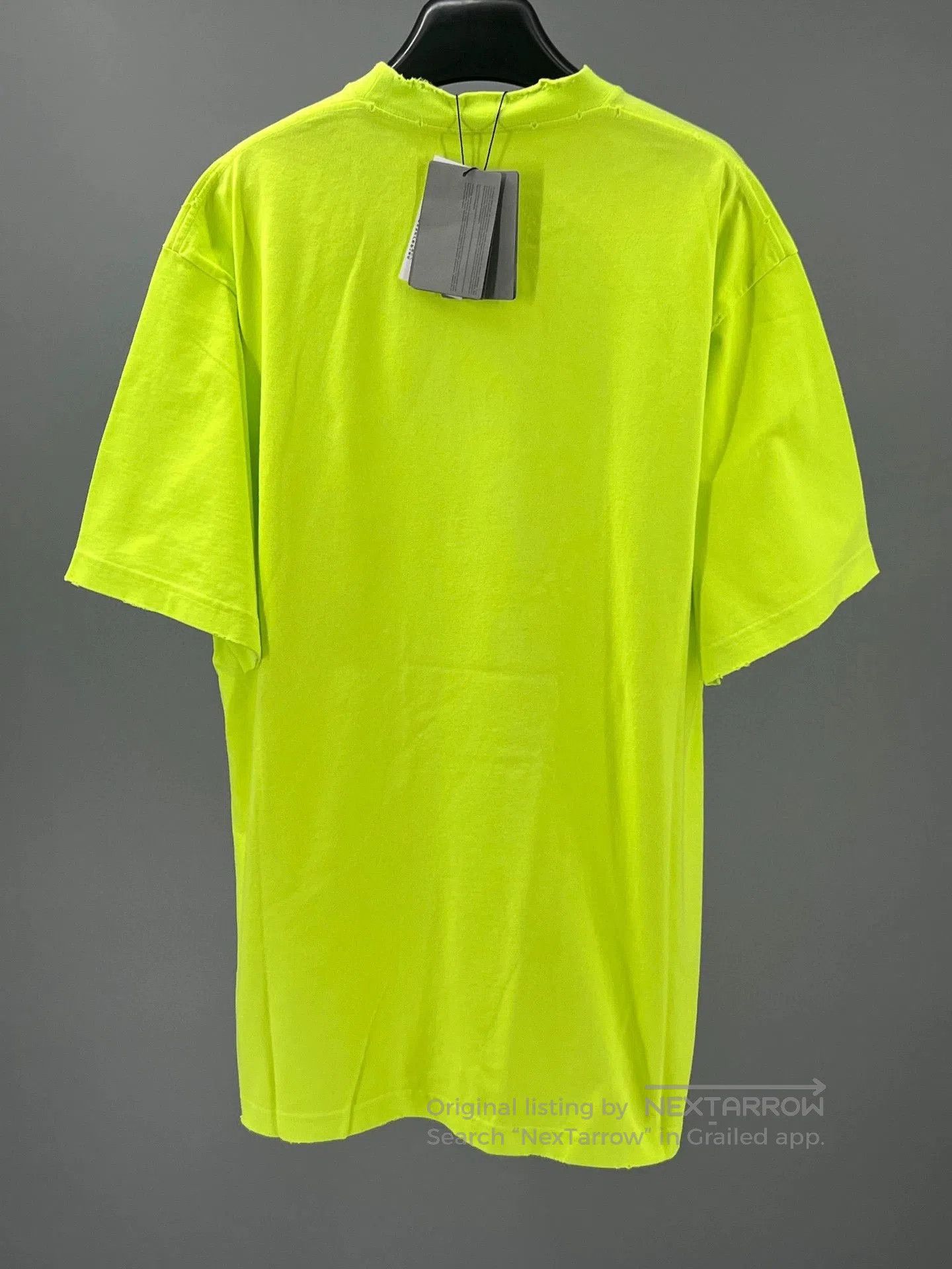 Balenciaga bright yellow balenciaga graphic t-shirt. Size US XXS / EU 40 - 5 Thumbnail
