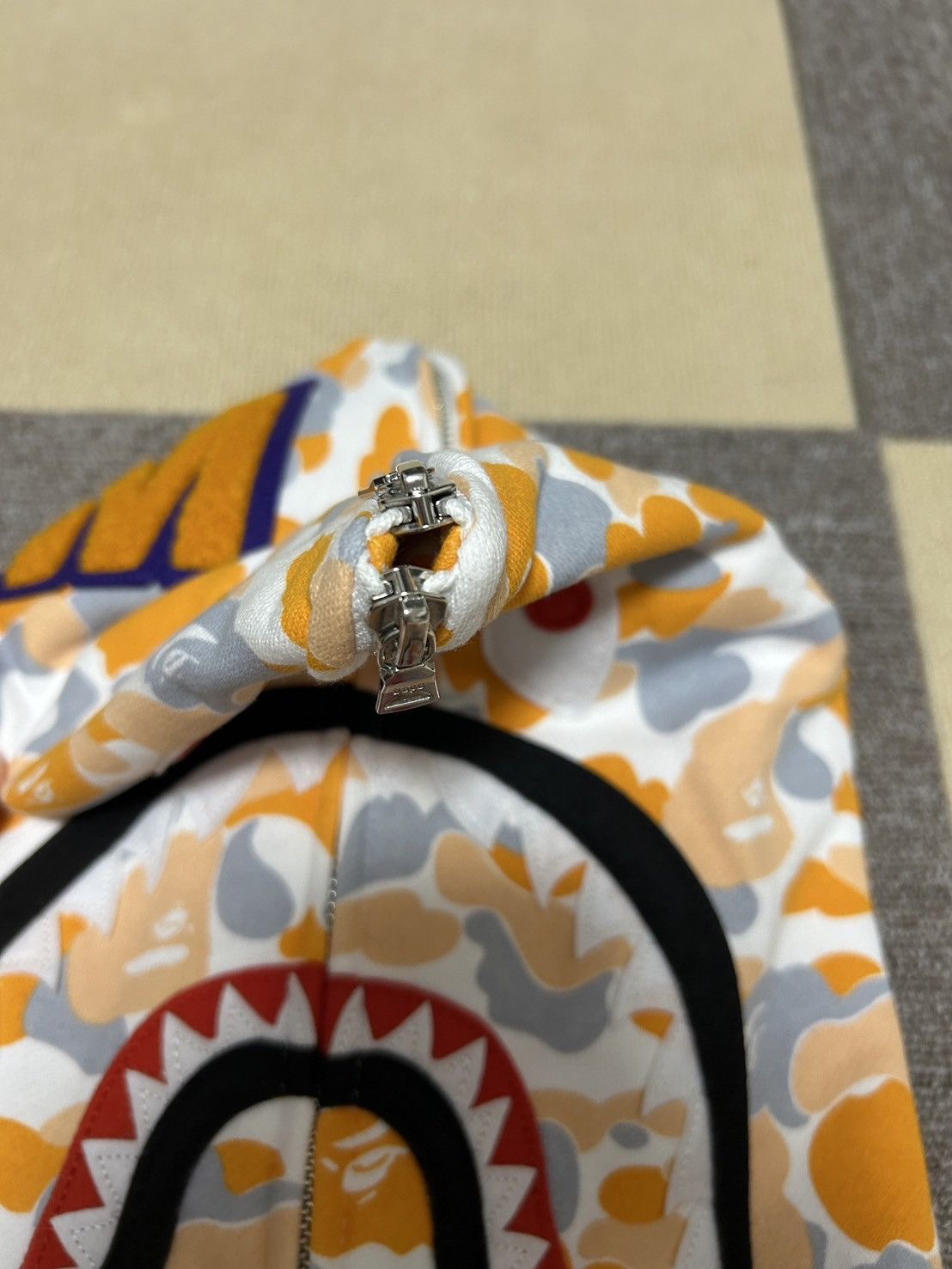 Bape RARE!! Bape Fukuoka Limited Color Camo Shark Full Zip Hoodie Size US L / EU 52-54 / 3 - 10 Thumbnail