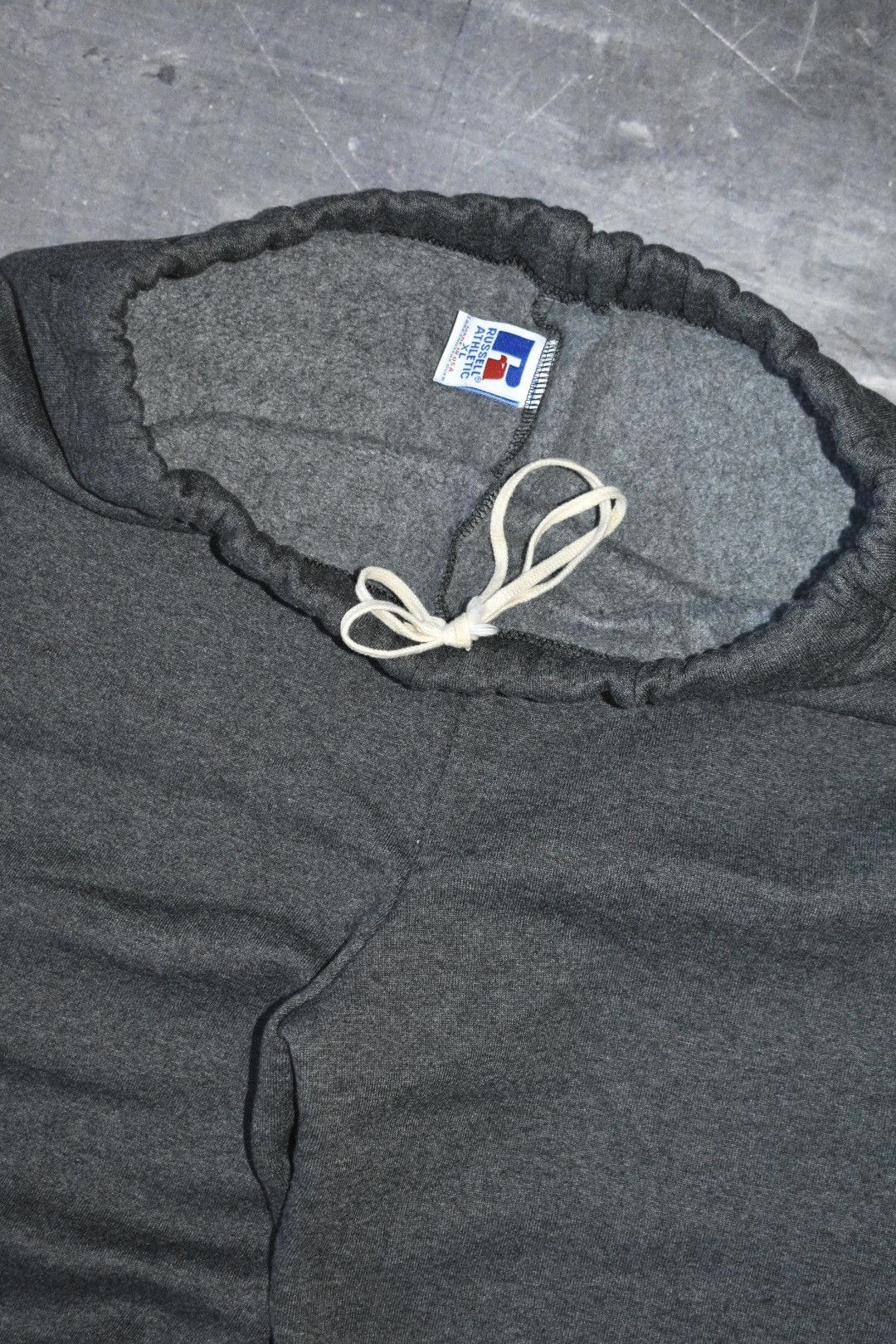 Russell Athletic × Vintage Vintage 90s Russell Athletic Sweatpants (XL) Size US 32 / EU 48 - 3 Thumbnail