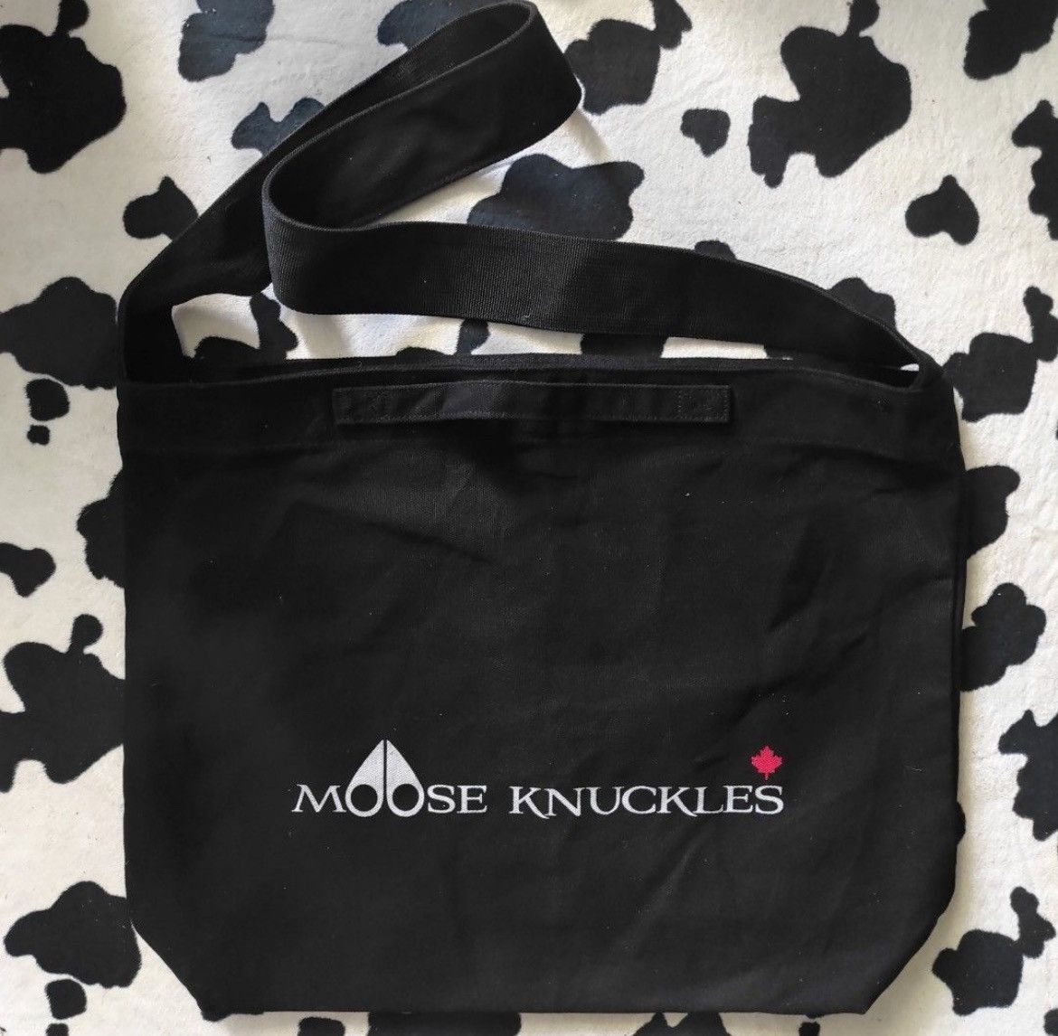 Moose Knuckles Authentic Moose Knuckles Canvas 2Way Bag Size ONE SIZE - 1 Thumbnail