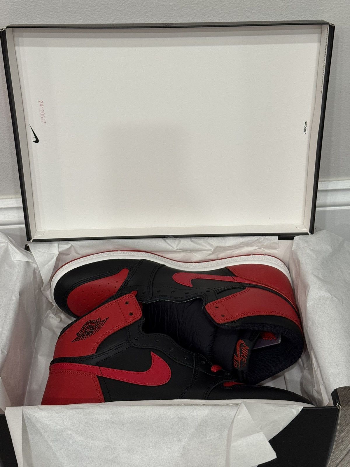 Jordan Brand Jordan 1 Retro High '85 OG Bred Banned HV6674-067 Red Sz 12 Size US 12 / EU 45 - 3 Thumbnail