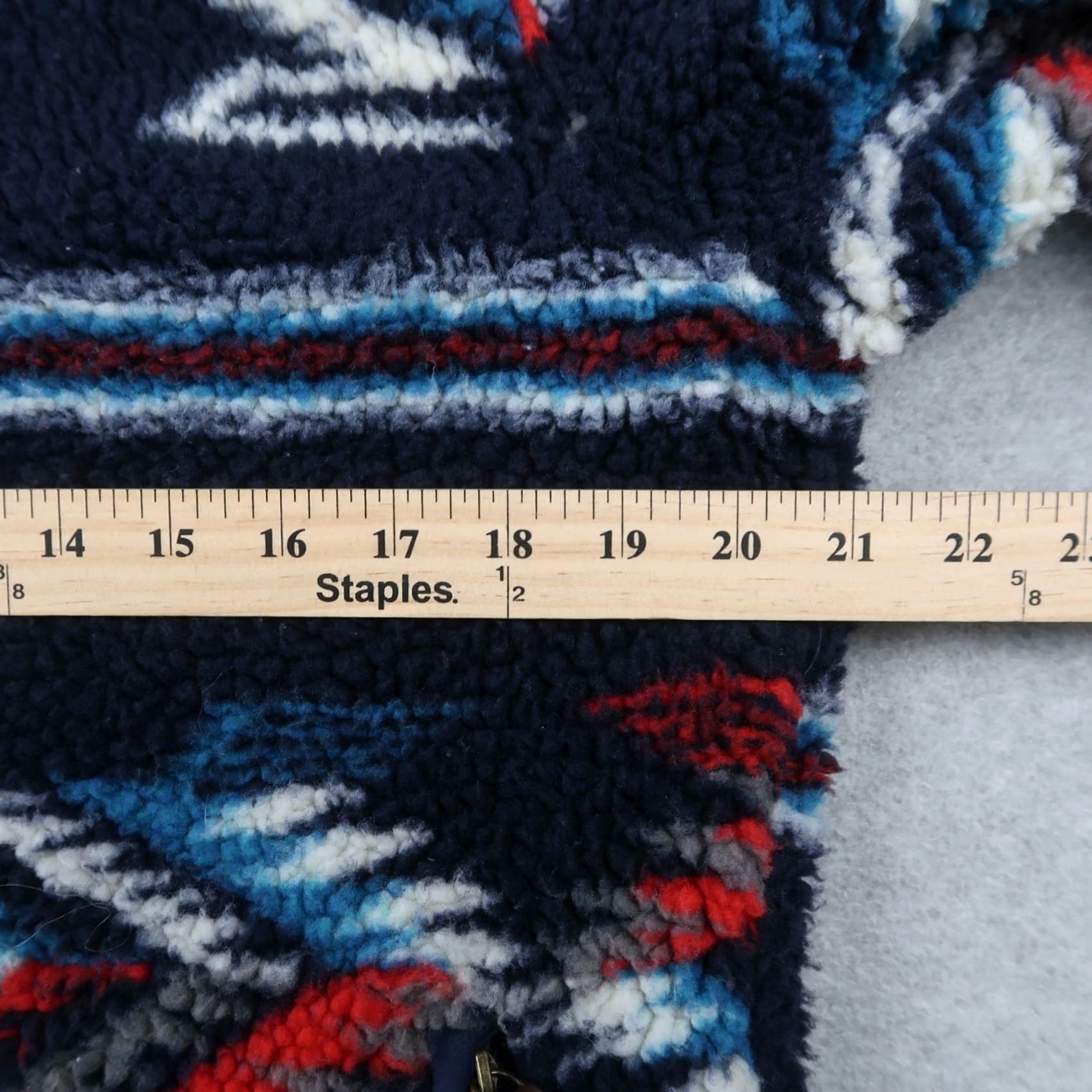 Ariat Ariat Jacket Aztec Blue Full Zip Long Sleeve Regular Size M Women’s Medium/Fleece Jacket/Aztec Pattern/Fleece/Blue/Garment Care: Machine Washable Size S / US 4 / IT 40 - 7 Thumbnail
