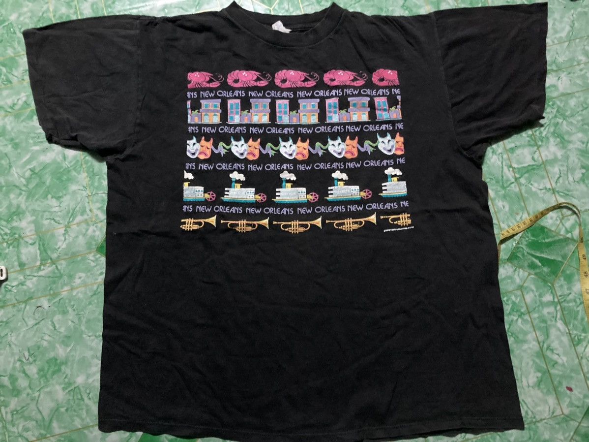 Vintage Vtg T Shirt Royal Heavy New Orleans 90s Size US XL / EU 56 / 4 - 1 Thumbnail