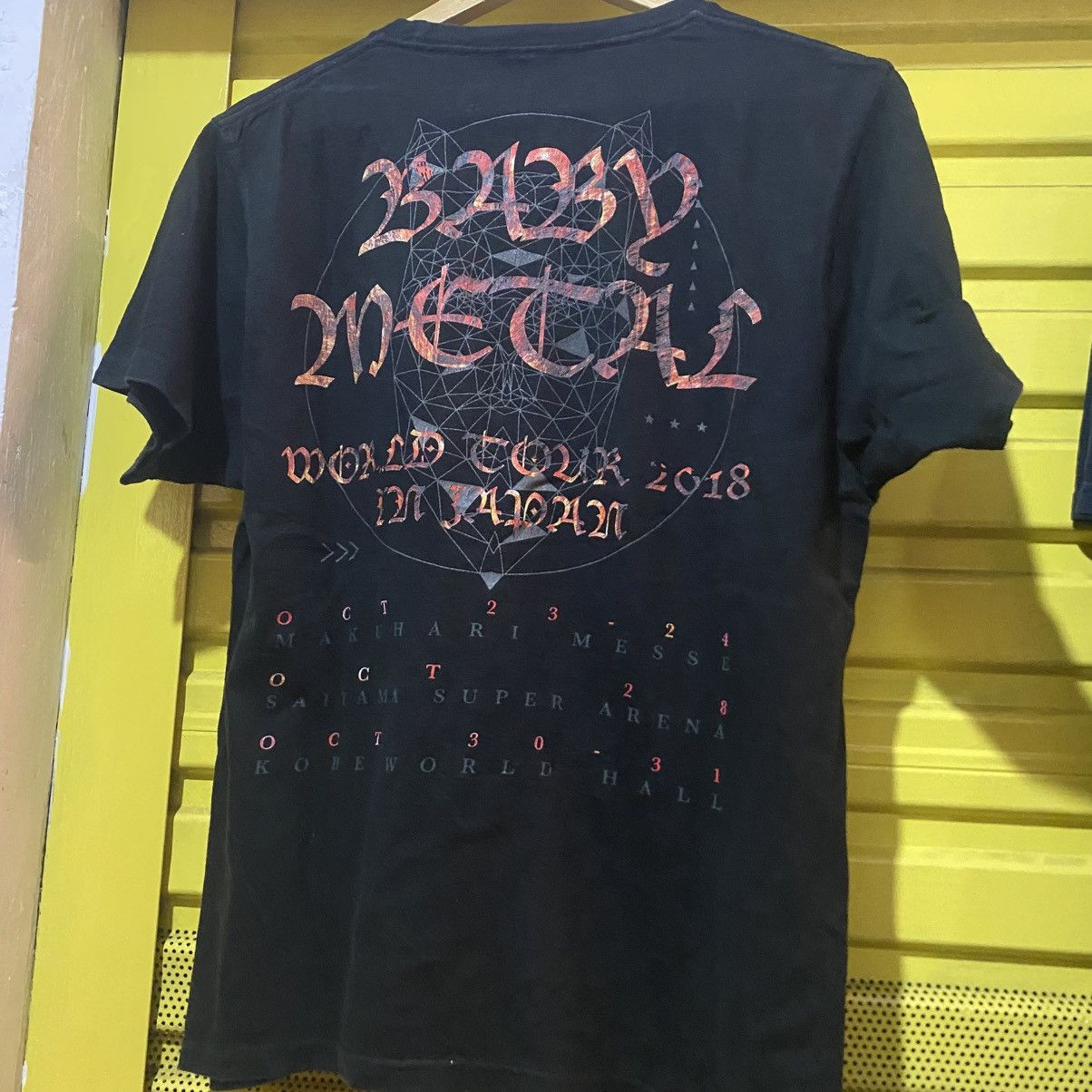 Band Tees × Japanese Brand 2018 Baby Metal World Tour Size US L / EU 52-54 / 3 - 4 Thumbnail
