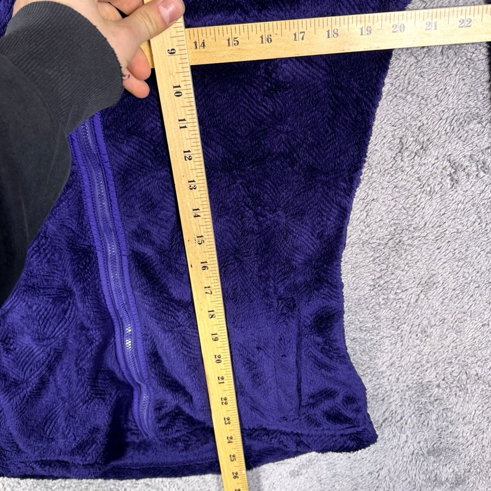 Helly Hansen Helly Hansen Jacket Womens S Full Zip Precious Fleece Geometric Faux Fur Purple Size S / US 4 / IT 40 - 7 Thumbnail