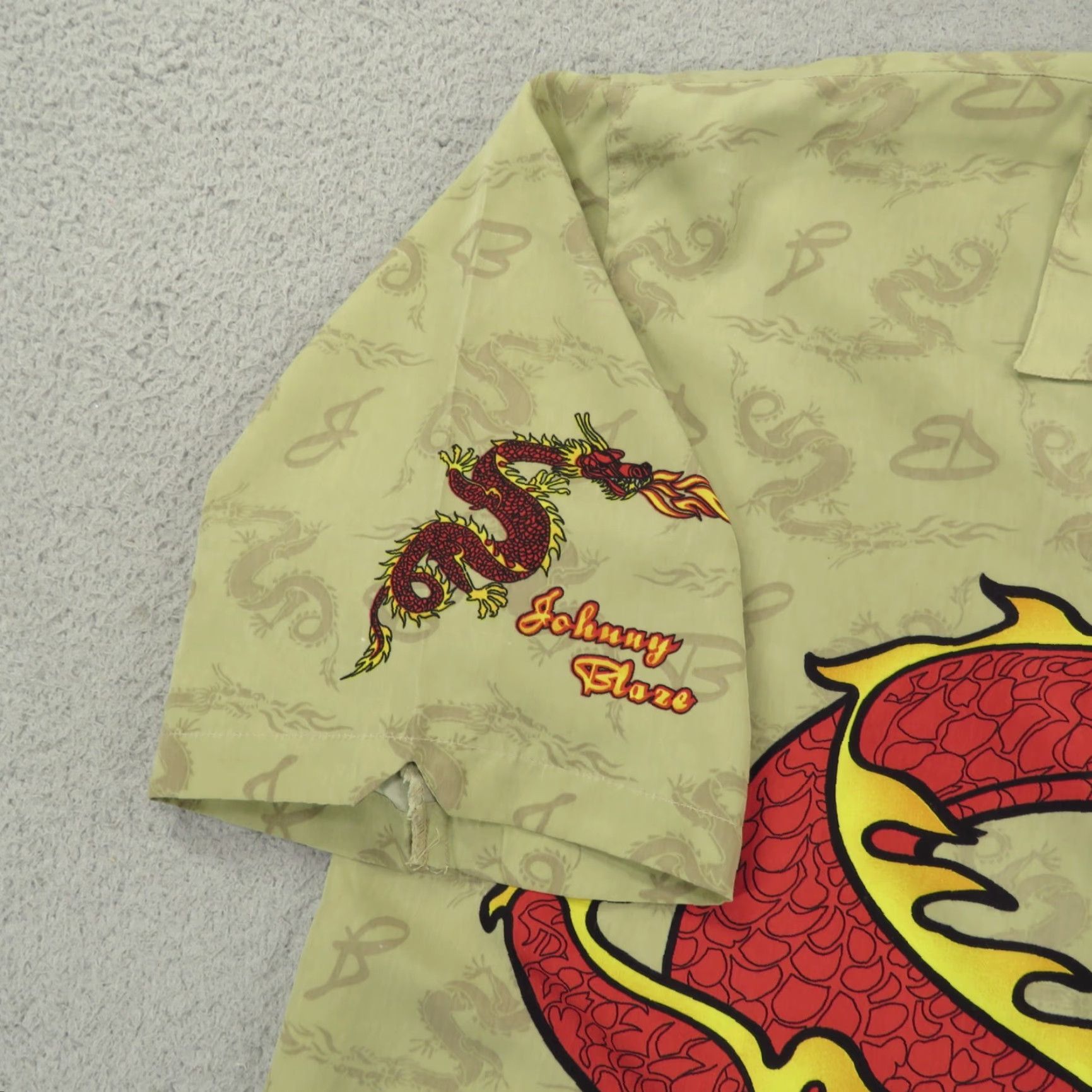 Vintage VINTAGE Johnny Blaze Shirt Mens 2XL Beige Graphic Print 90s Fire Wu Tang Streetwear Button-Up Collared Short Sleeve Size US XXL / EU 58 / 5 - 3 Thumbnail