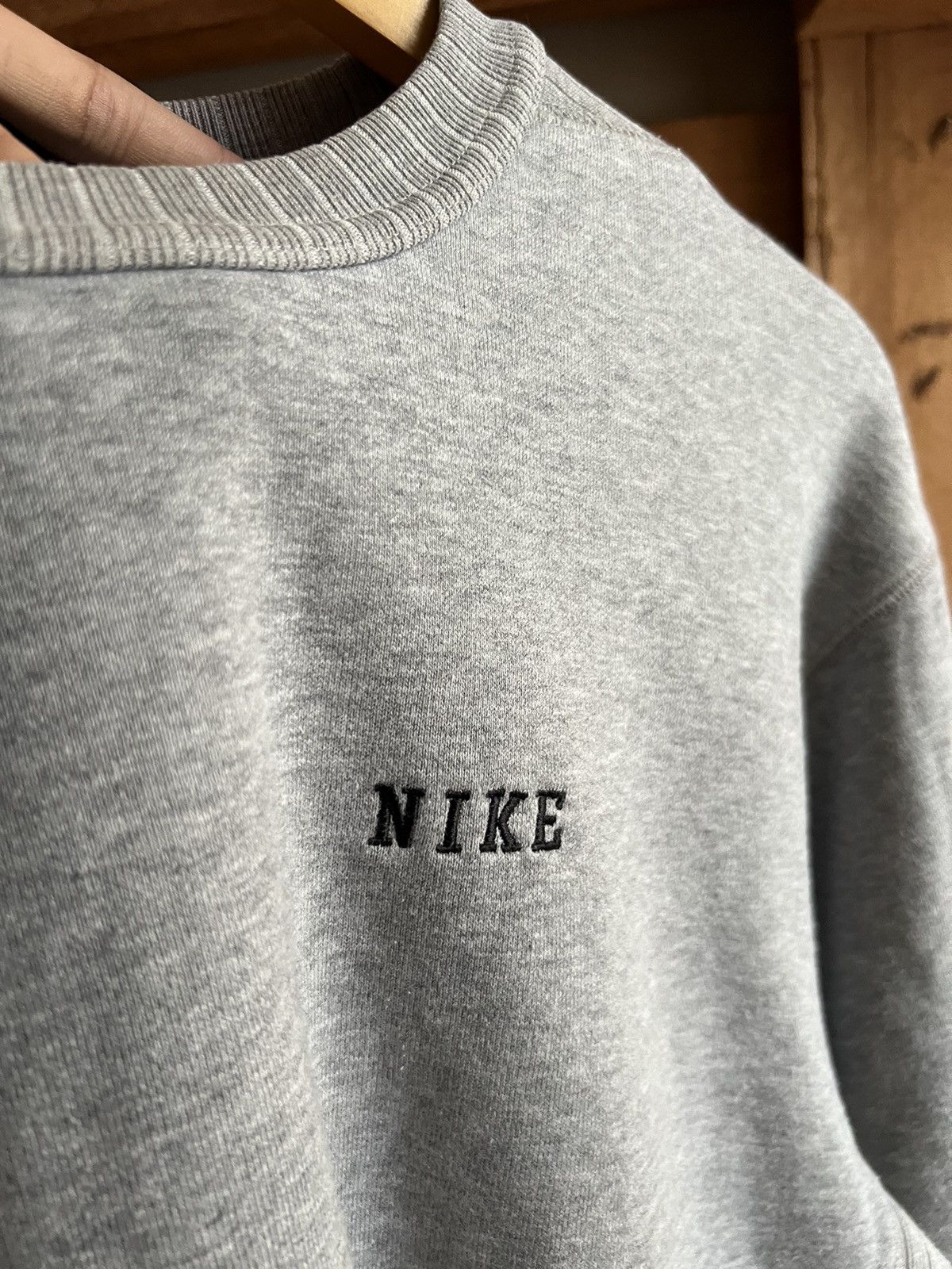 Nike × Vintage Vintage 90s Nike Cropped Sweater Size US M / EU 48-50 / 2 - 3 Thumbnail