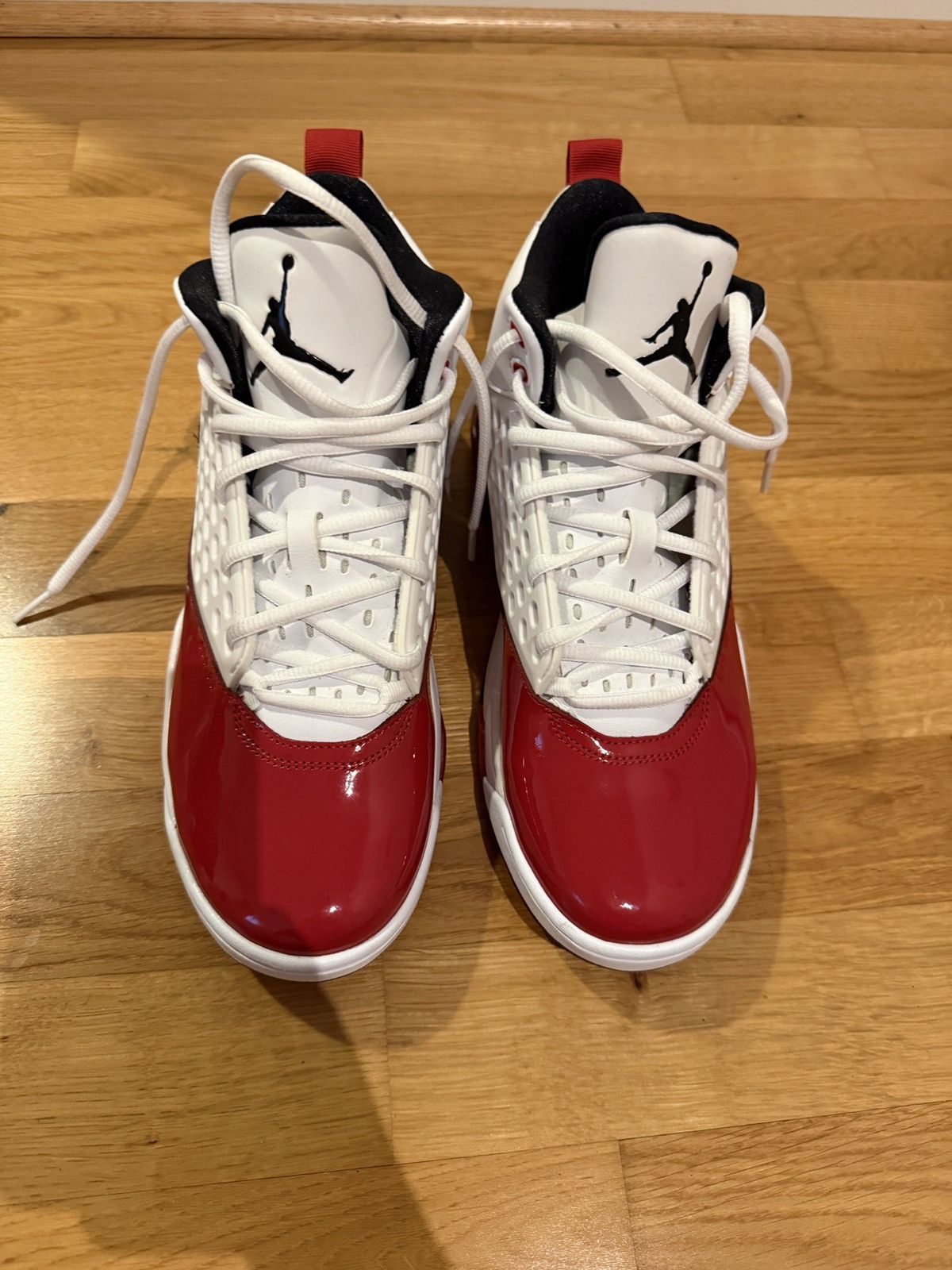 Jordan Brand NEW Jordan Maxin 200 "Bred" - Gym Red/Black/White - EU 42 Size US 8.5 / EU 41-42 - 3 Thumbnail