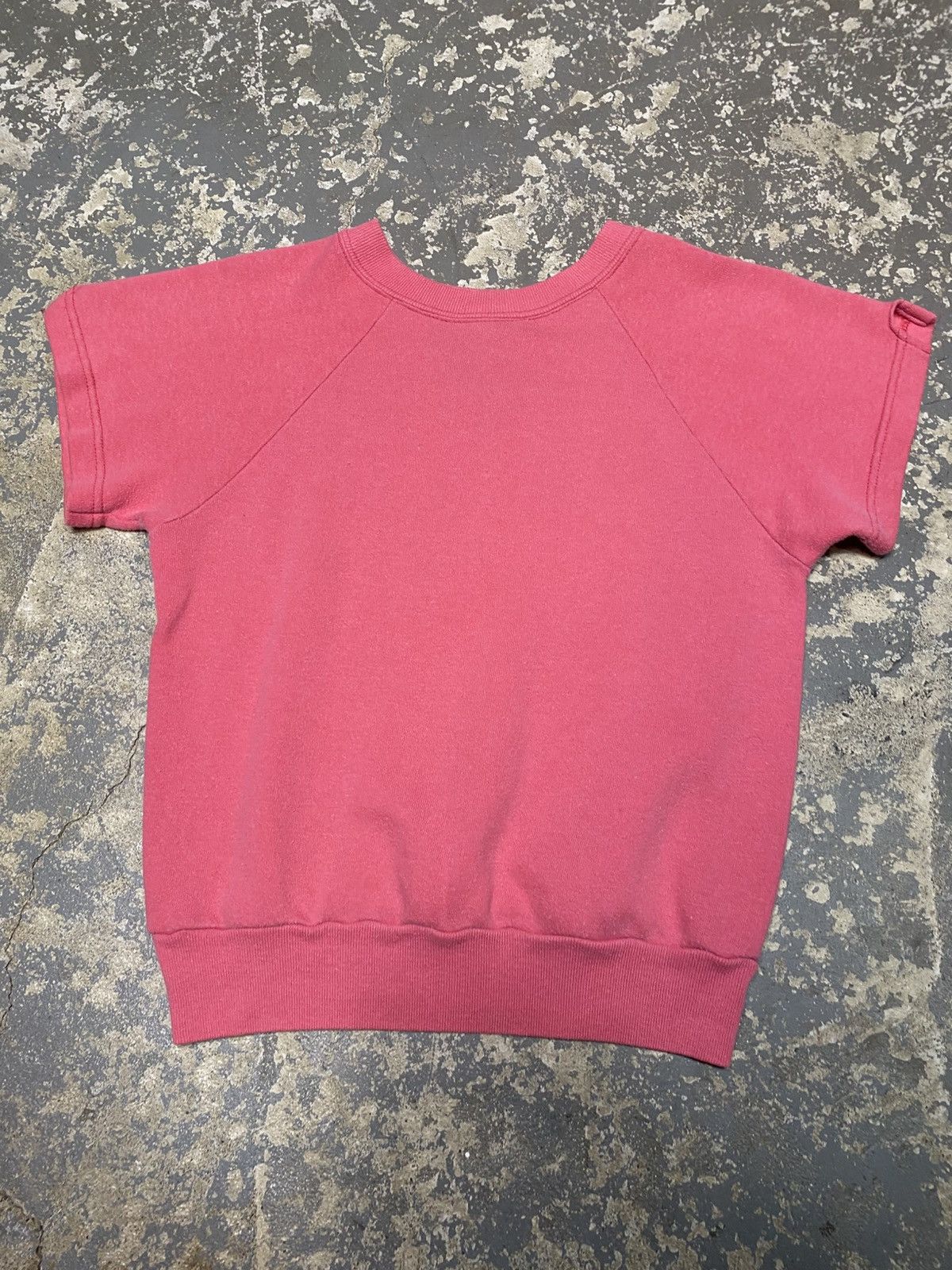 Vintage Vintage Tultex Pink Blank Short Sleeve Crewneck Sweatshirt Size US S / EU 44-46 / 1 - 6 Thumbnail