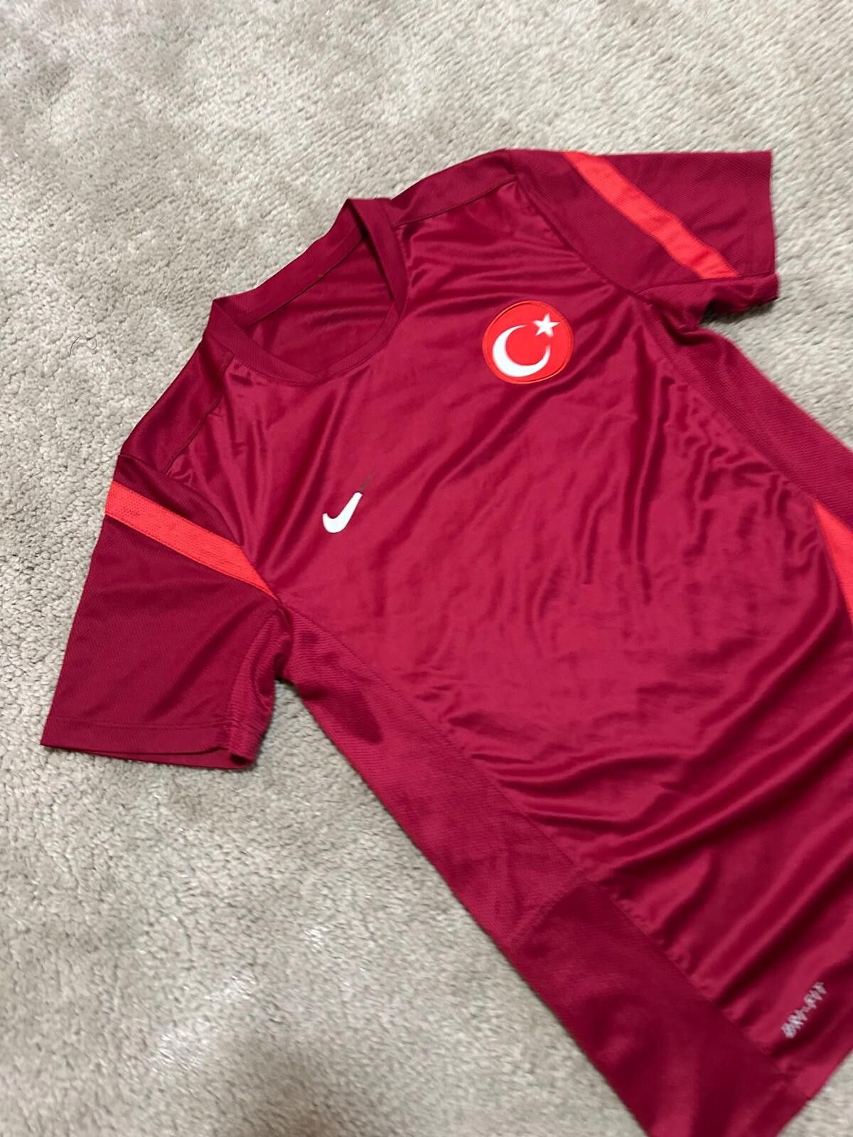 Nike Nike Turkey 2022 Football Soccer Training Shirt Jersey Sz S Size US S / EU 44-46 / 1 - 3 Thumbnail