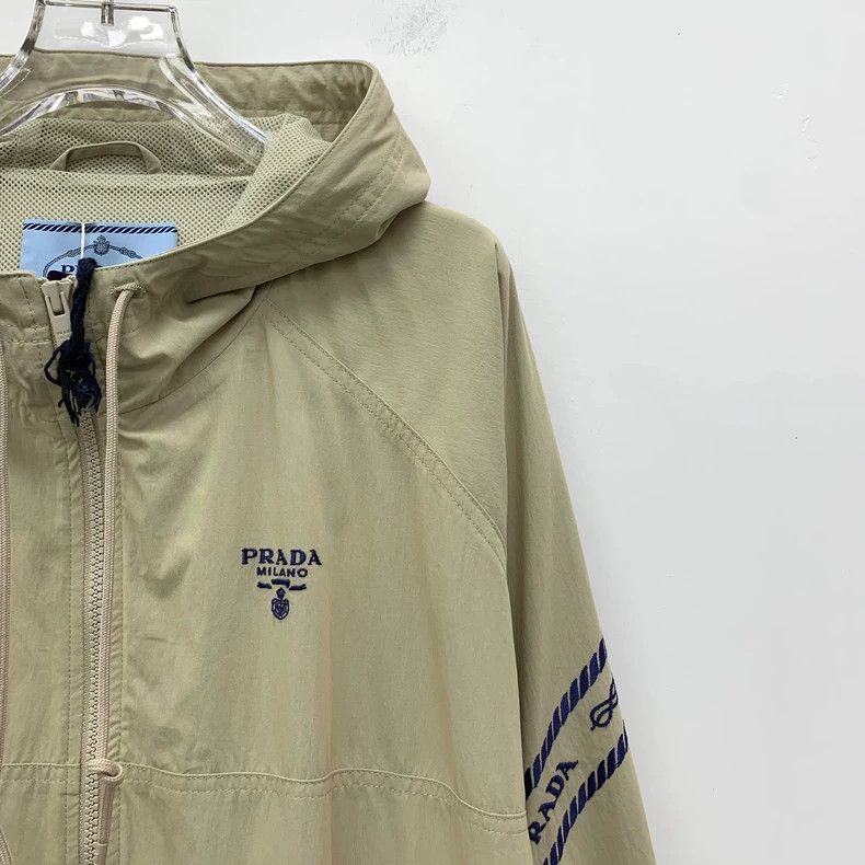 Prada Prada 23 brown logo letter embroidery cotton hooded drawstr Size US XXS / EU 40 - 3 Thumbnail
