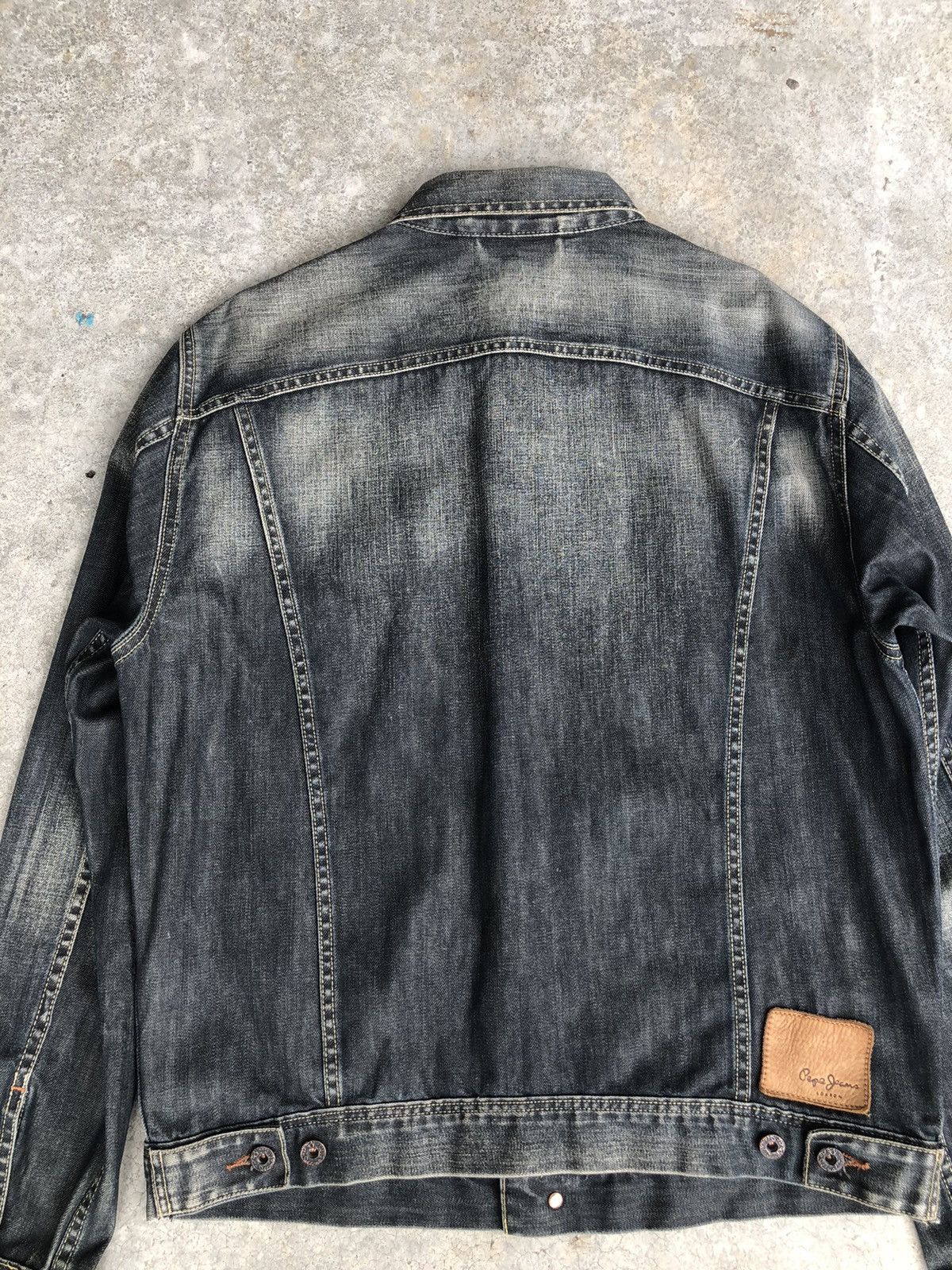 Pepe Jeans Vintage Pepe Jeans Denim Jacket Distressed Jeans Size US L / EU 52-54 / 3 - 9 Thumbnail