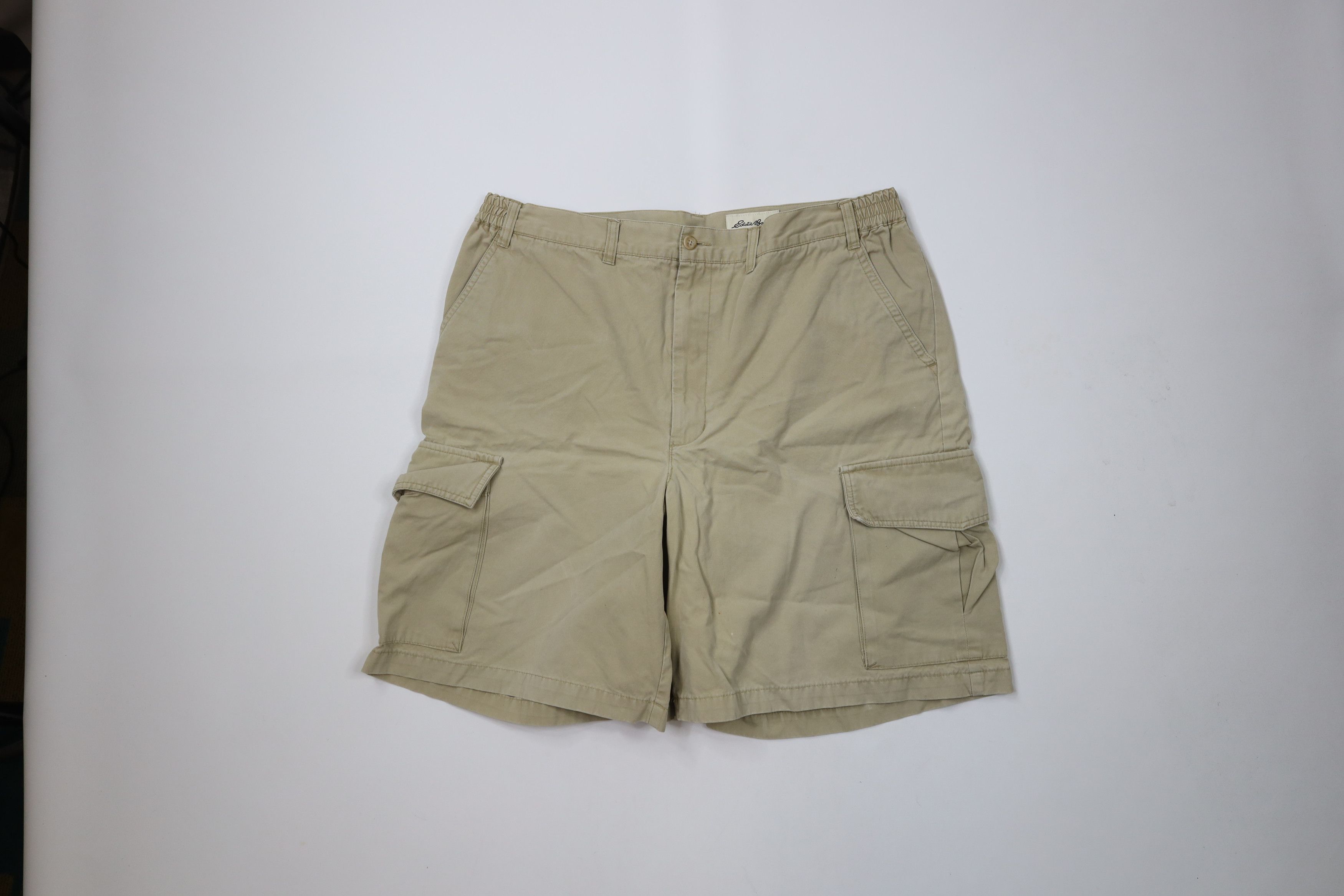 Eddie Bauer × Vintage Vintage 90s Eddie Bauer Heavyweight Cargo Shorts Cotton Size US 38 / EU 54 - 1 Thumbnail