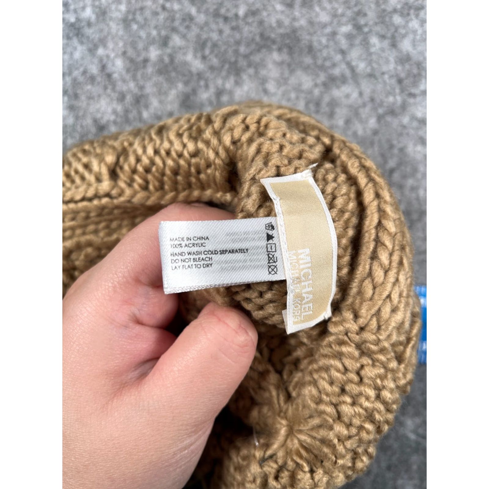 Michael Kors Michael Kors Beanie Toque Womens One Size Beige Cable Knit 100% Acrylic Size ONE SIZE - 8 Thumbnail