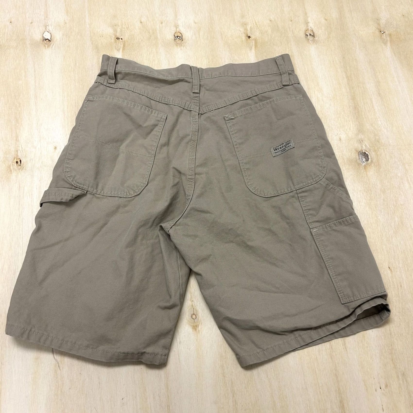 Wrangler Wrangler Cargo Shorts Mens 30 Beige Cotton Canvas Carpenter Relaxed Workwear Size US 30 / EU 46 - 3 Thumbnail