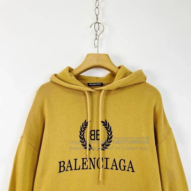 Balenciaga Balenciaga Khaki Wheat Logo Print Hooded Sweatshirt Size US XS / EU 42 / 0 - 3 Thumbnail