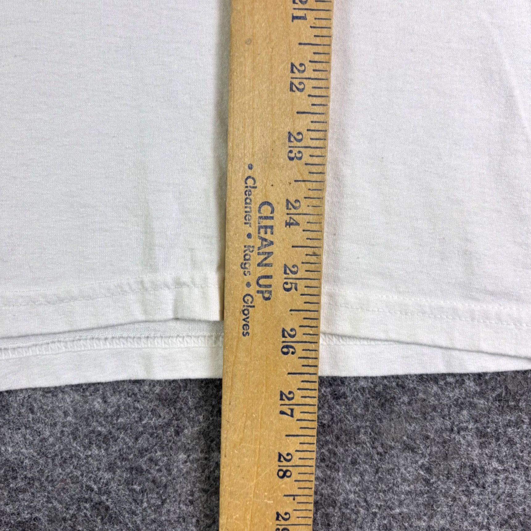 Hanes VINTAGE Hanes DeQuincy Railroad Museum T Shirt Mens Medium White Graphics Tee Railroad Museum Train Graphic Mens White 1990s Size US M / EU 48-50 / 2 - 4 Thumbnail