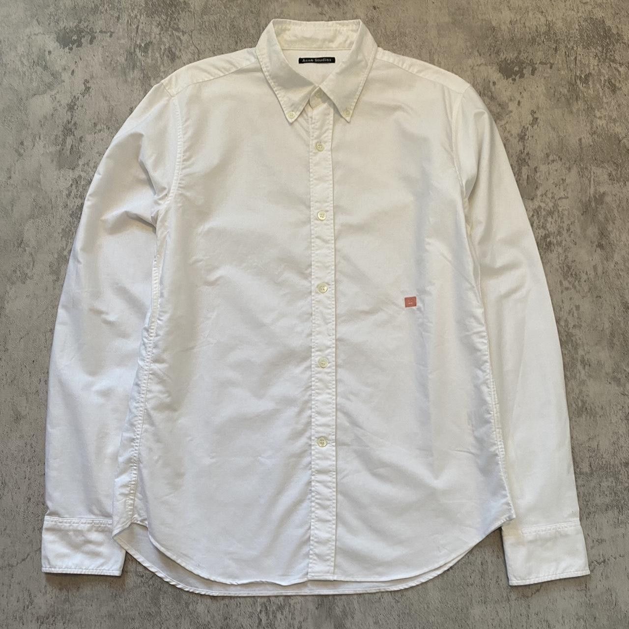 Acne Studios Acne Studios White button-up shirt with red logo Size US S / EU 44-46 / 1 - 1 Thumbnail
