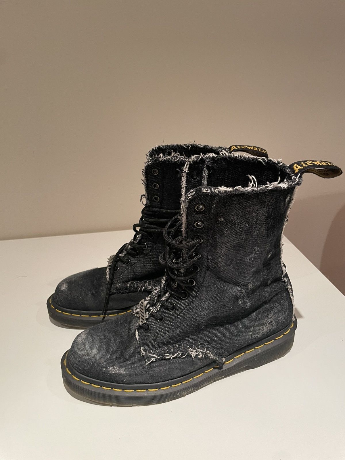 Dr. Martens Dr Martens x Off-White Bleached denim boots Blk Size US 9 / EU 42 - 16 Thumbnail