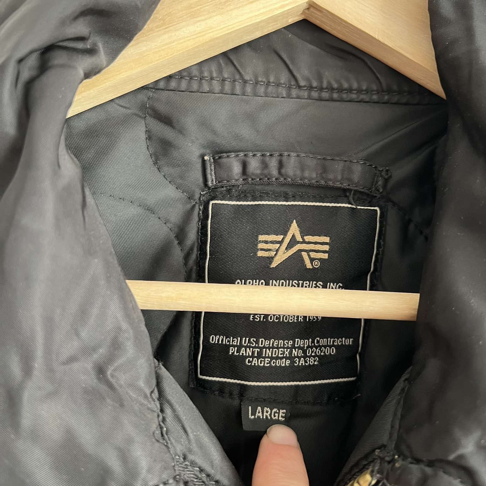 Alpha Industries × Vintage Vintage Alpha Industries MA-1 Flyer's Bomber Jacket Sz L Size US L / EU 52-54 / 3 - 6 Thumbnail
