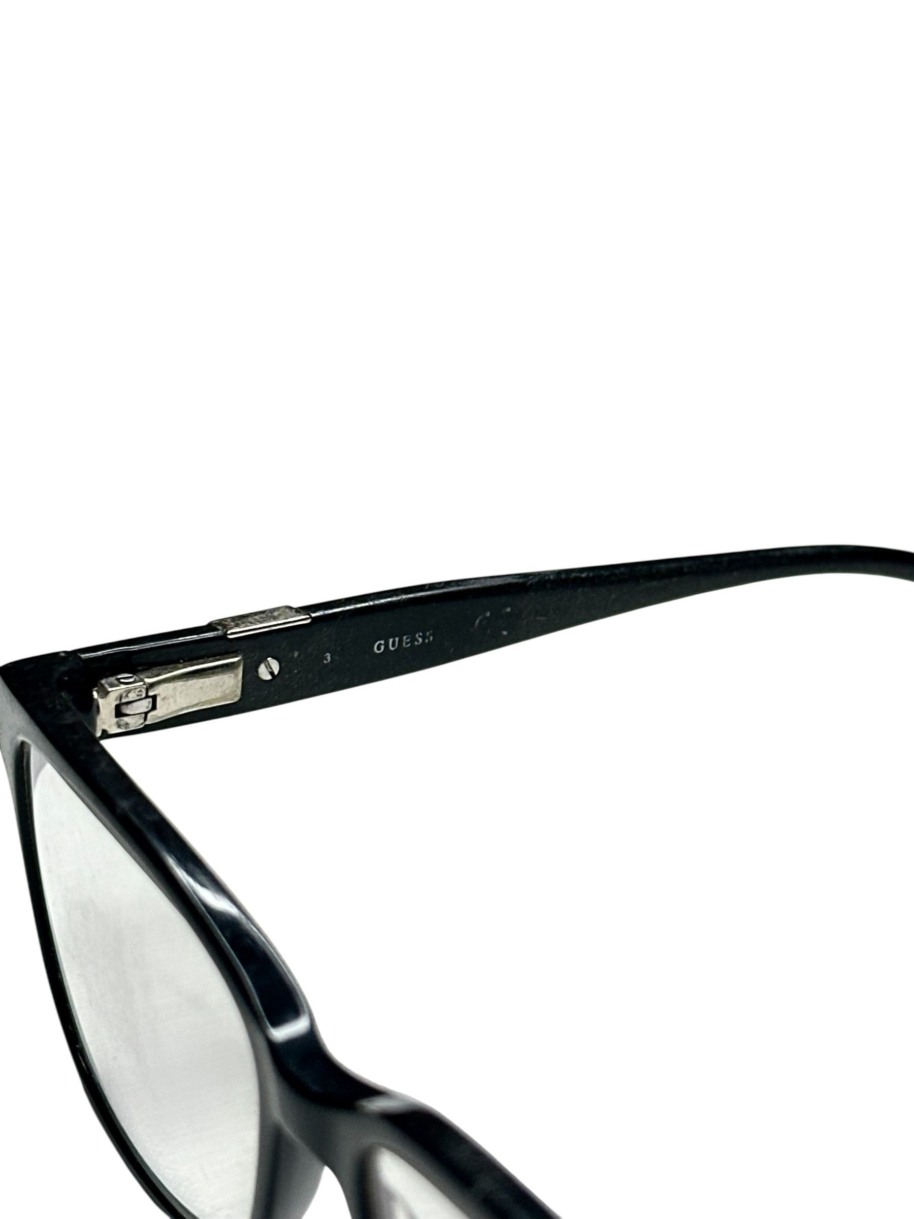 Guess Guess Wayfarer Classic Vintage Sunglasses Size ONE SIZE - 6 Thumbnail