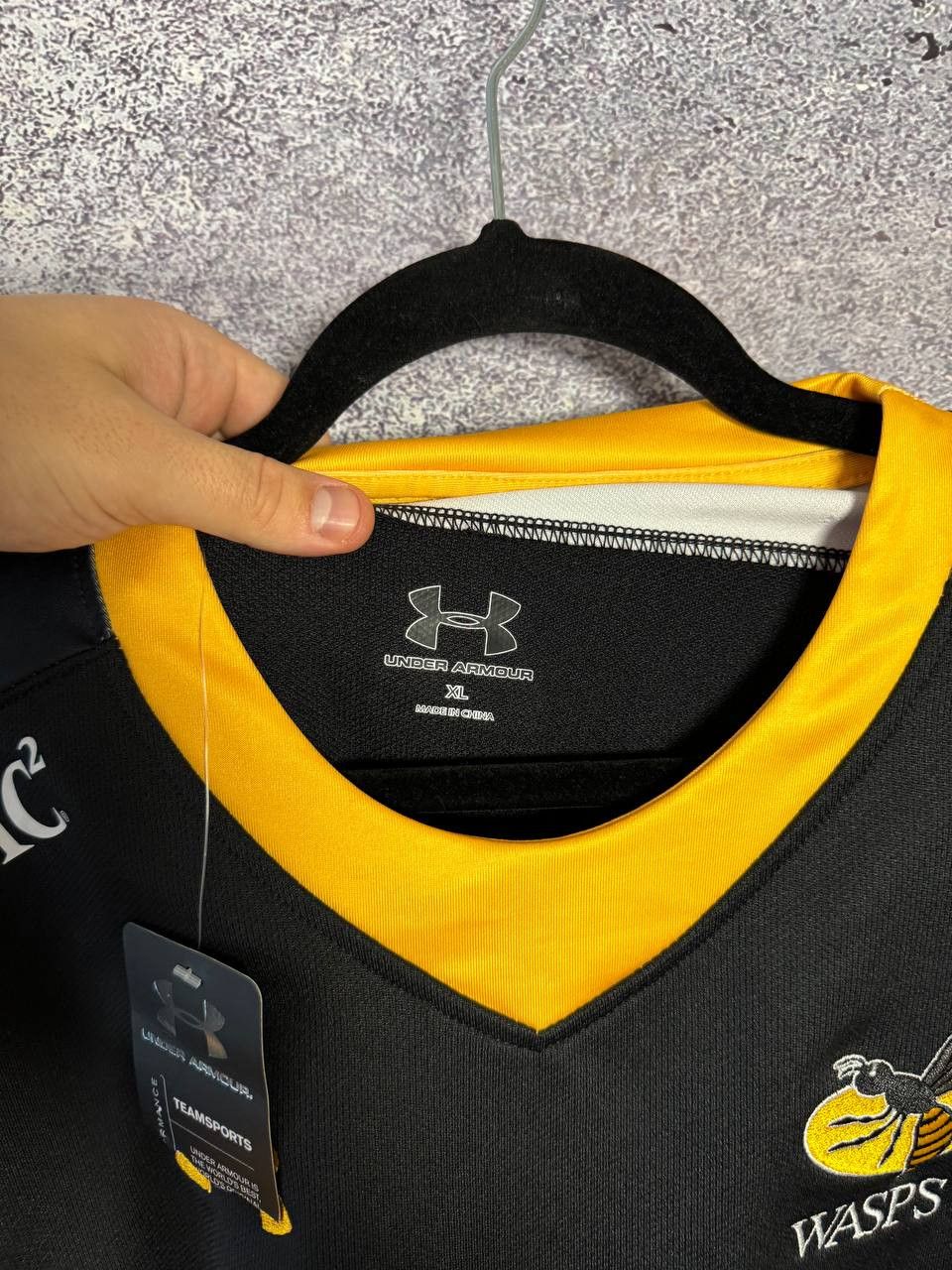 Under Armour Wasps Rugby Shirt XL Home 2015/16 Under Armour Jersey Size US XL / EU 56 / 4 - 9 Thumbnail