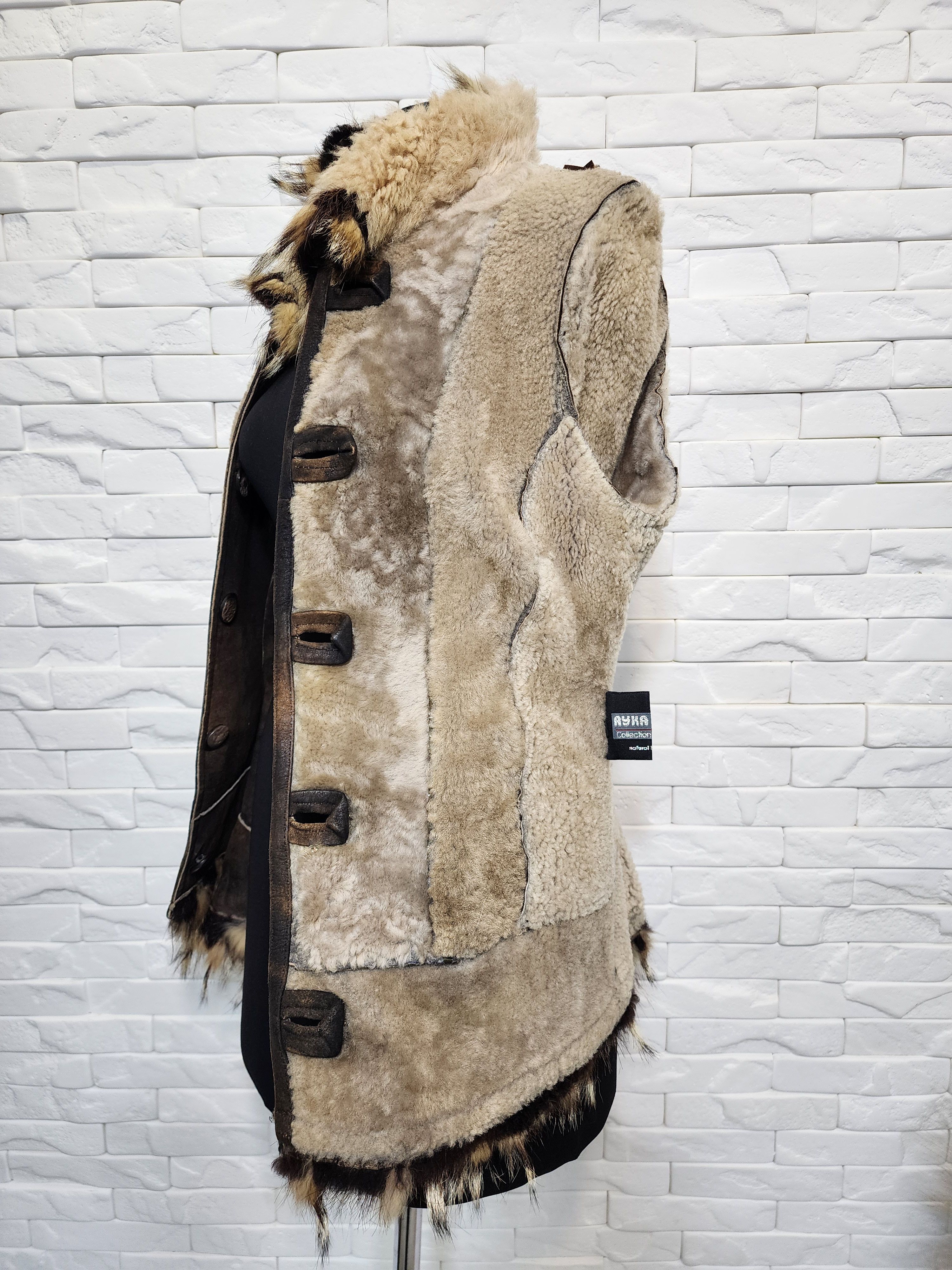 Genuine Leather Brown Sheepskin Coat: Women's Genuine Fur, Multi-Fur Collar Size M / US 6-8 / IT 42-44 - 9 Thumbnail