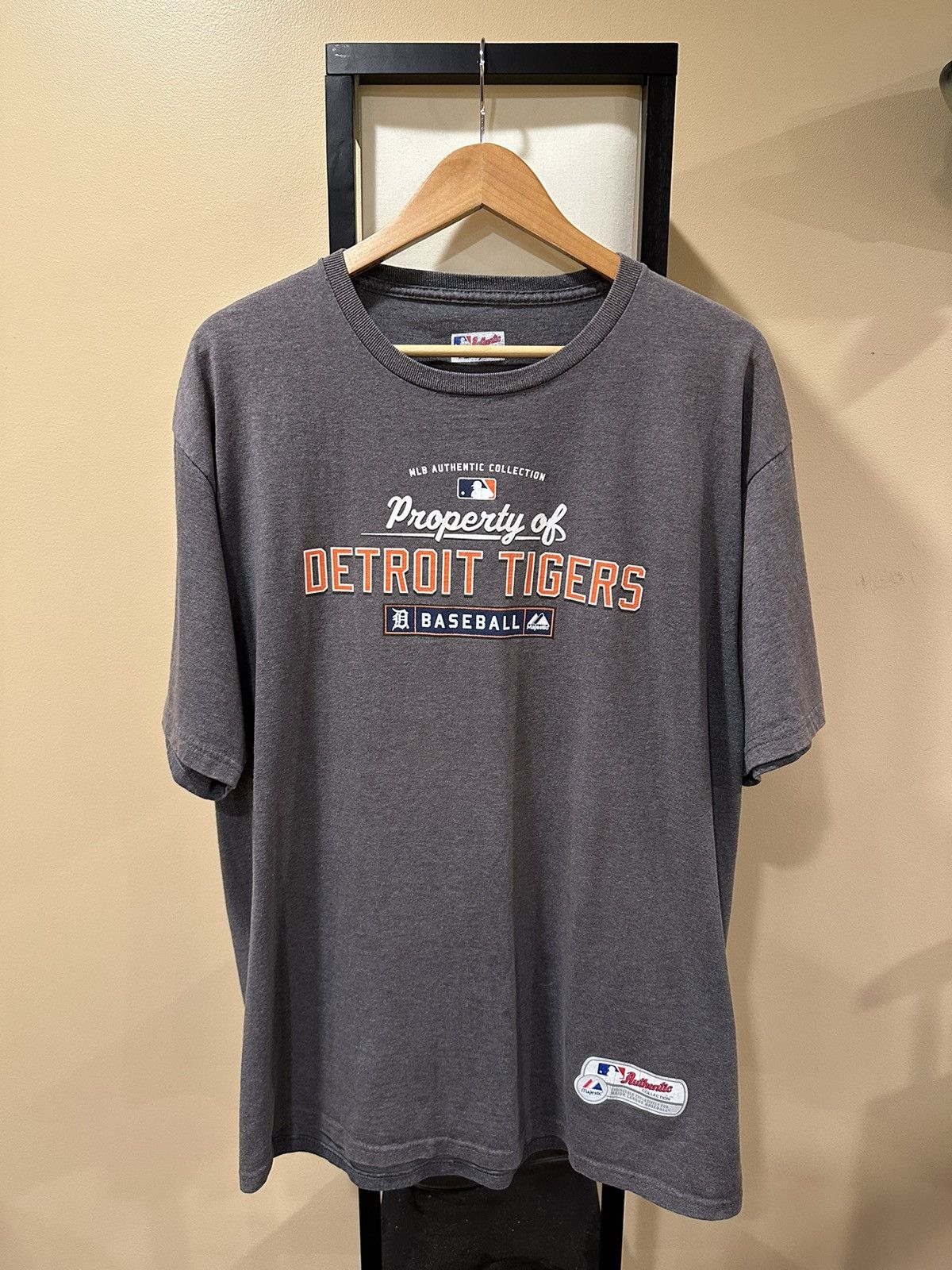 MLB × Vintage Vintage MLB Detroit Tigers Majestic Authentic Grey T-Shirt Size US XL / EU 56 / 4 - 1 Thumbnail