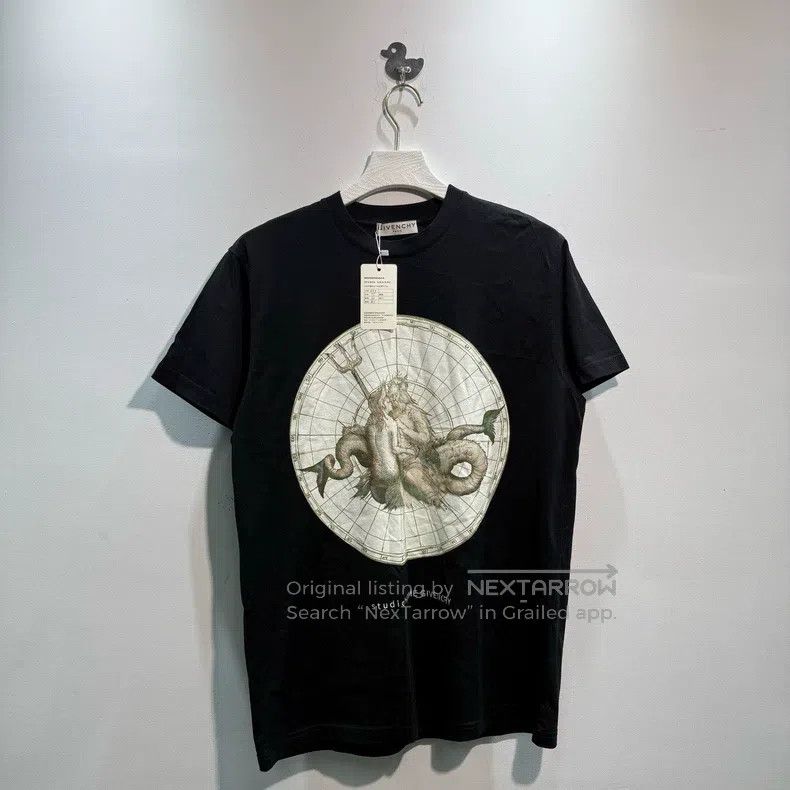Givenchy Givenchy short sleeves Size US XXS / EU 40 - 1 Thumbnail