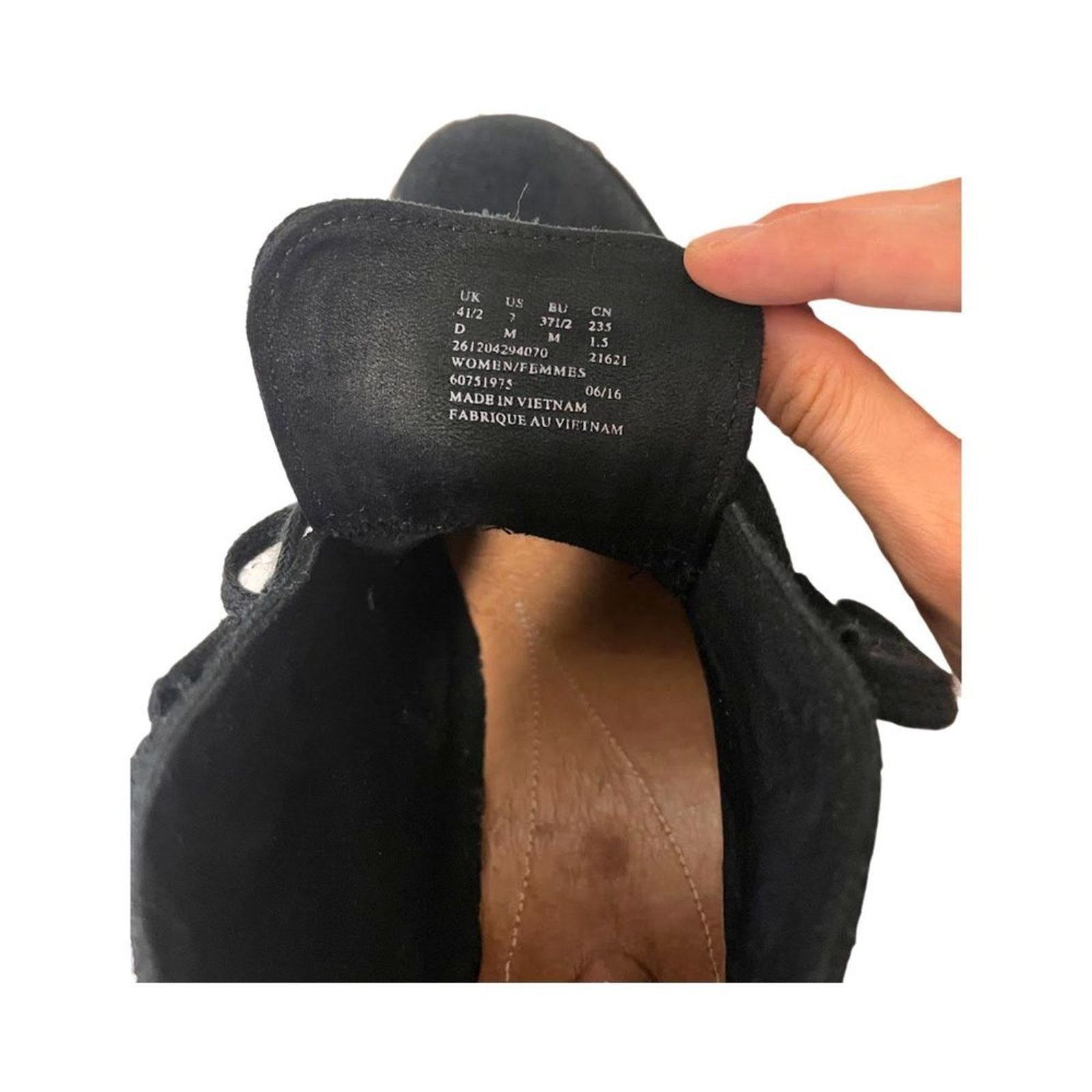 Clarks Clarks Women's Ankle Boots Genuine Leather Black 7M Low Size US 7 / IT 37 - 7 Thumbnail