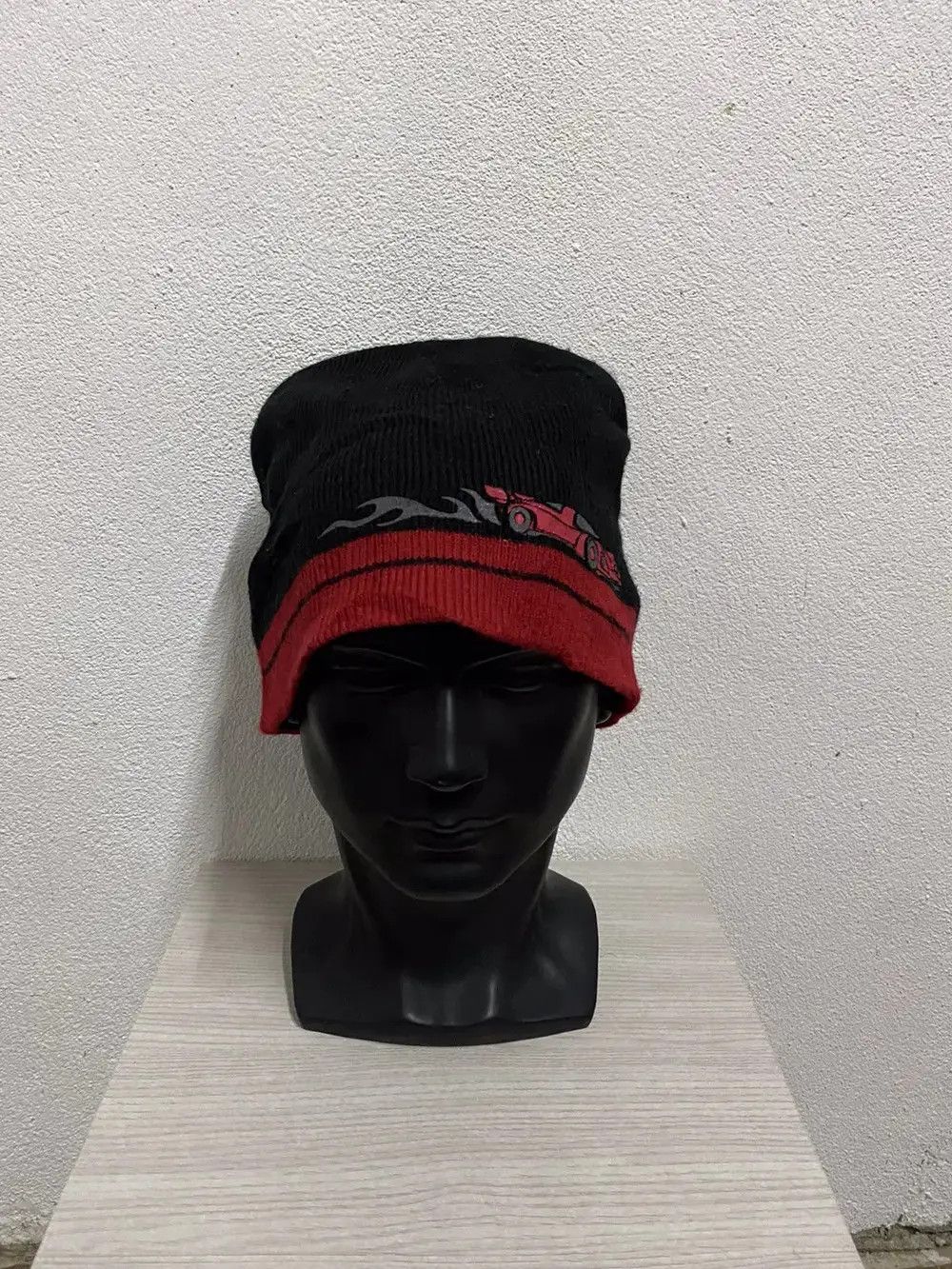 Japanese Brand × Vintage Vintage Car Small Logo Beanie Hat Size ONE SIZE - 2 Thumbnail