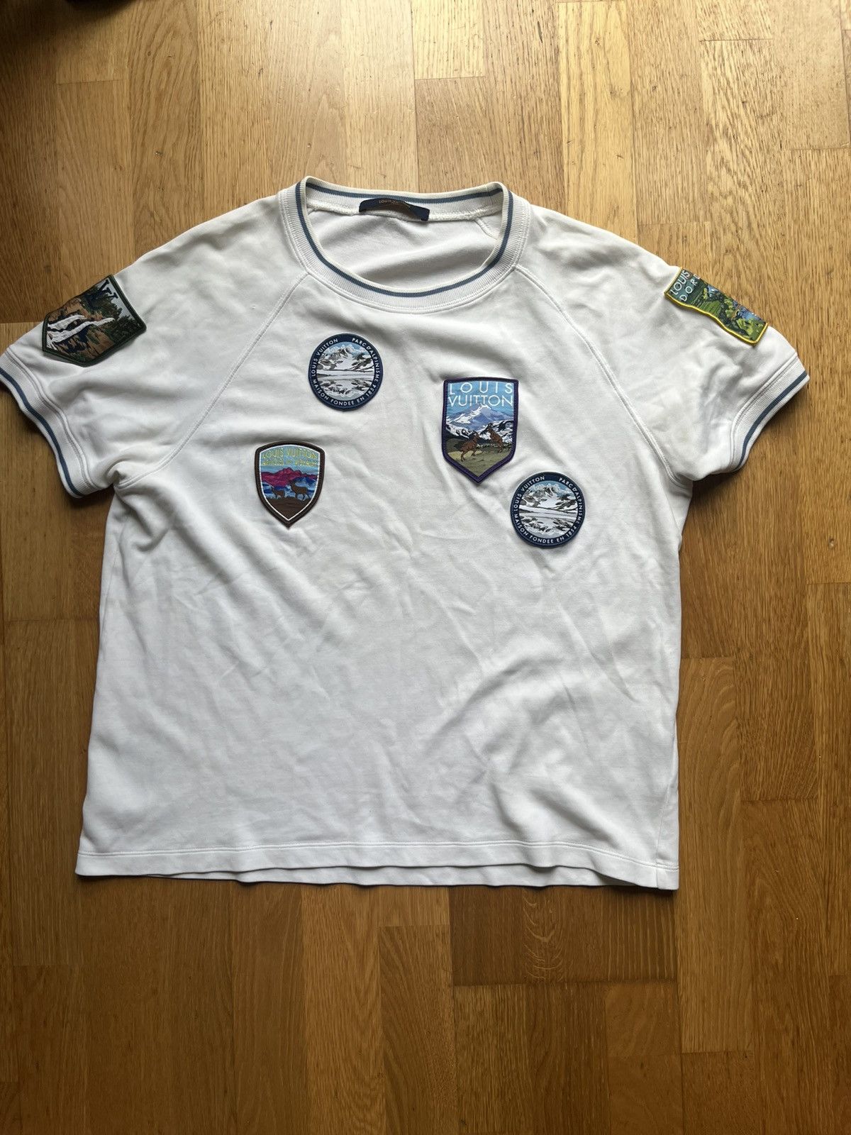 Louis Vuitton Louis Vuitton National Parks Patch T-shirt White Size US M / EU 48-50 / 2 - 1 Thumbnail