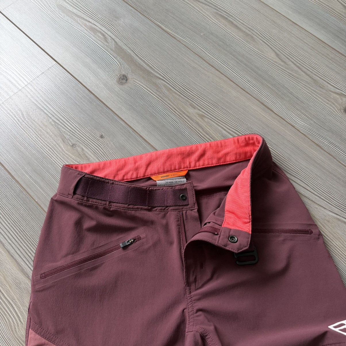 ORTOVOX Ortovox Brenta Hiking Gorpcore Pants XS Size 25" / US 0 / IT 36 - 14 Thumbnail
