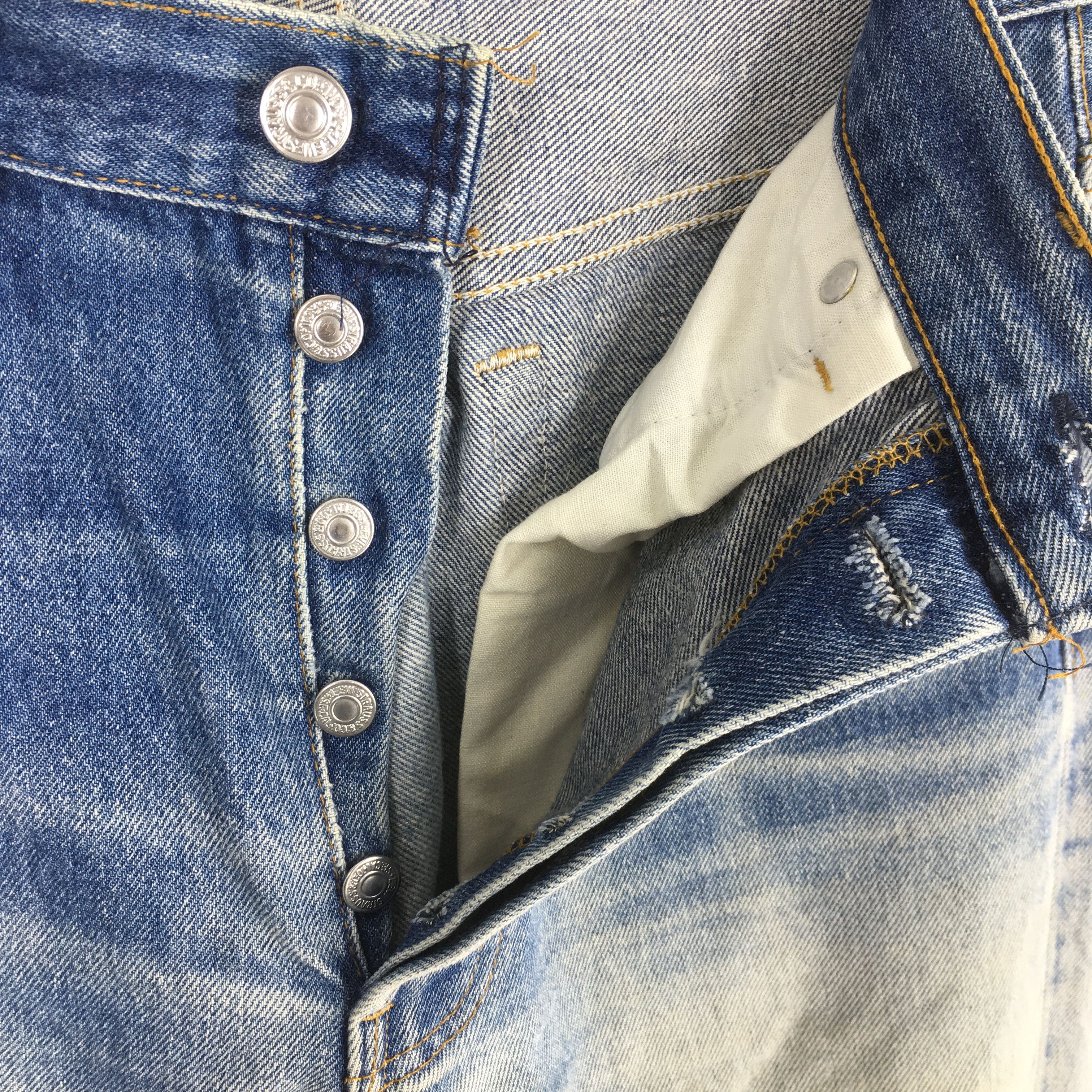 Levi's Size 28x29.5 Vintage 90s Levi's 501 Straight Leg Jeans S193 Size US 28 / EU 44 - 6 Thumbnail