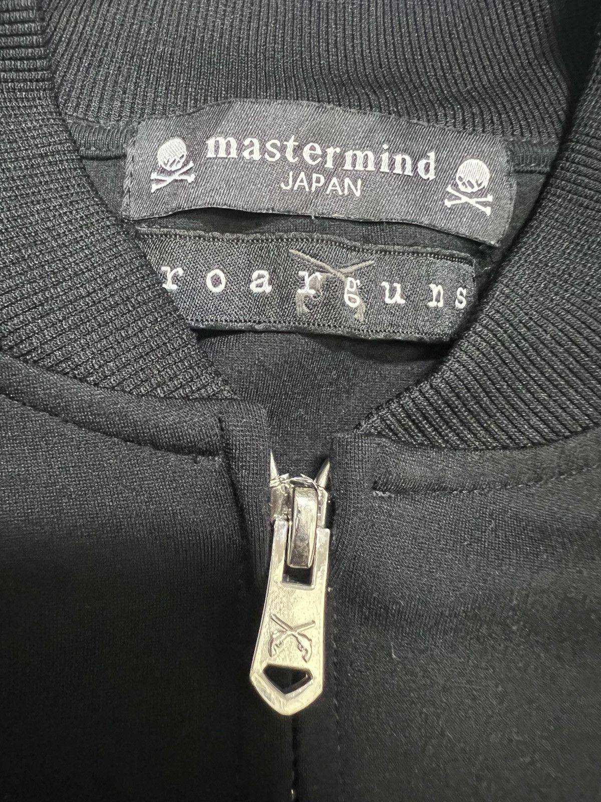 Mastermind Japan × Roar Mastermind Japan - Roar Guns - Zip Up Bomber Jacket Size US S / EU 44-46 / 1 - 9 Thumbnail