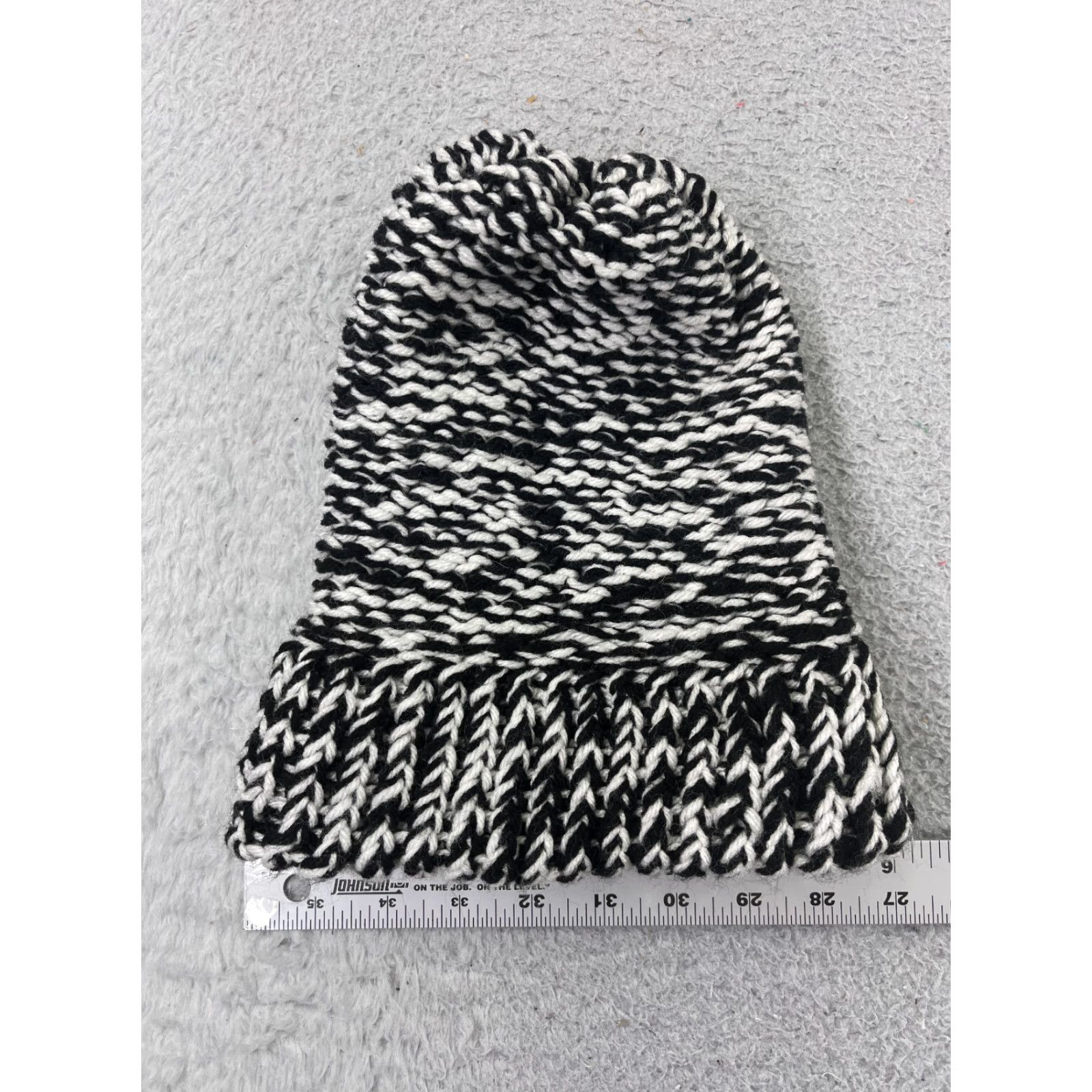 Vintage Handmade Beanie Toque Adult One Size Black Knit Acrylic Blend Snow Outdoor Hat/Cap Beanie Unisex Adults Winter Outdoor Ski Mens Womens Size ONE SIZE - 4 Thumbnail
