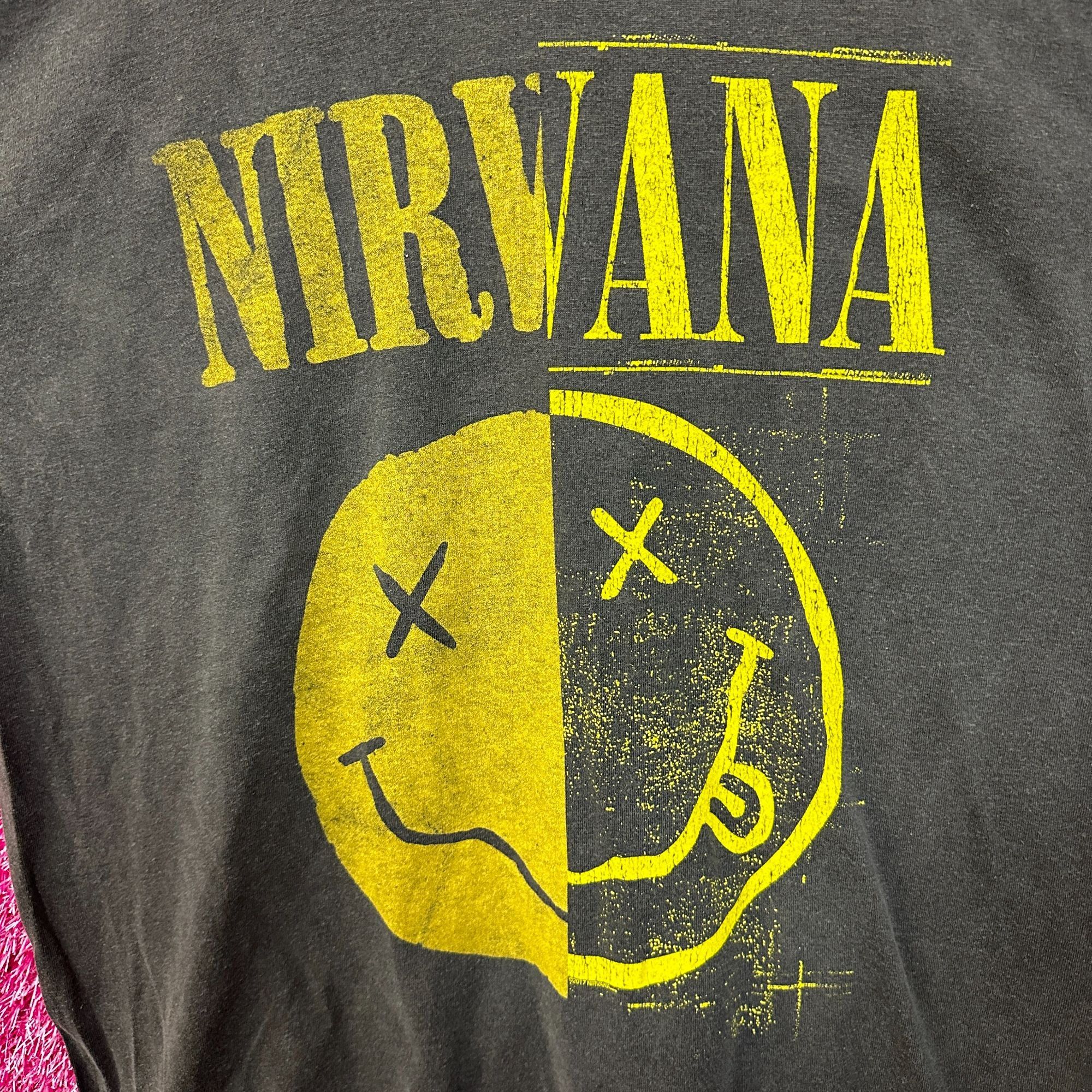 Nirvana Nirvana Never mind Smiley Grunge Tshirt size Large Size US L / EU 52-54 / 3 - 2 Thumbnail
