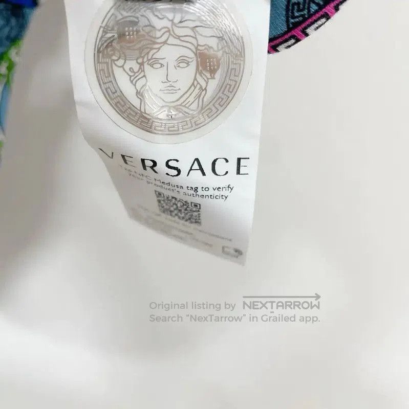 Versace Versace Colorful Summer Cotton Short Sleeve T-Shirt . Size US S / EU 44-46 / 1 - 5 Thumbnail