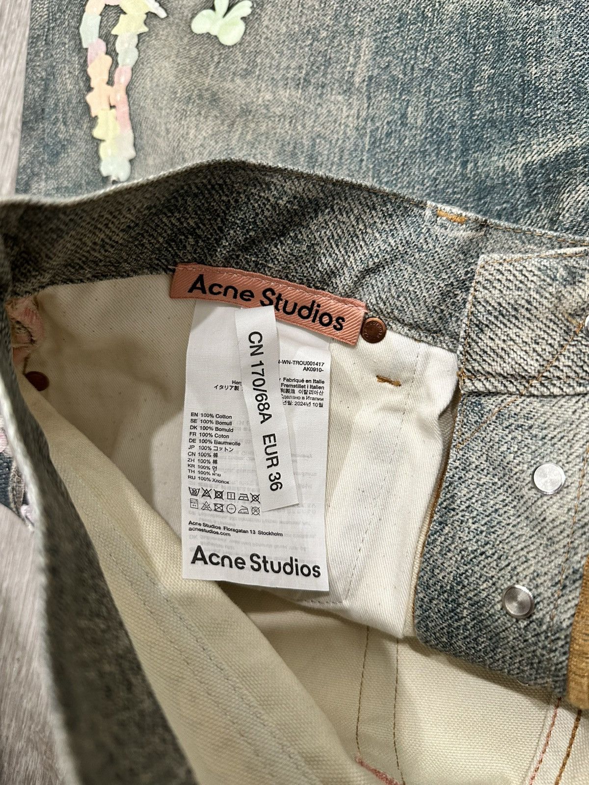 Acne Studios Acne Studios 1981 Trompe L’oeil Kawaii Keychain Jeans Size US 29 - 10 Thumbnail