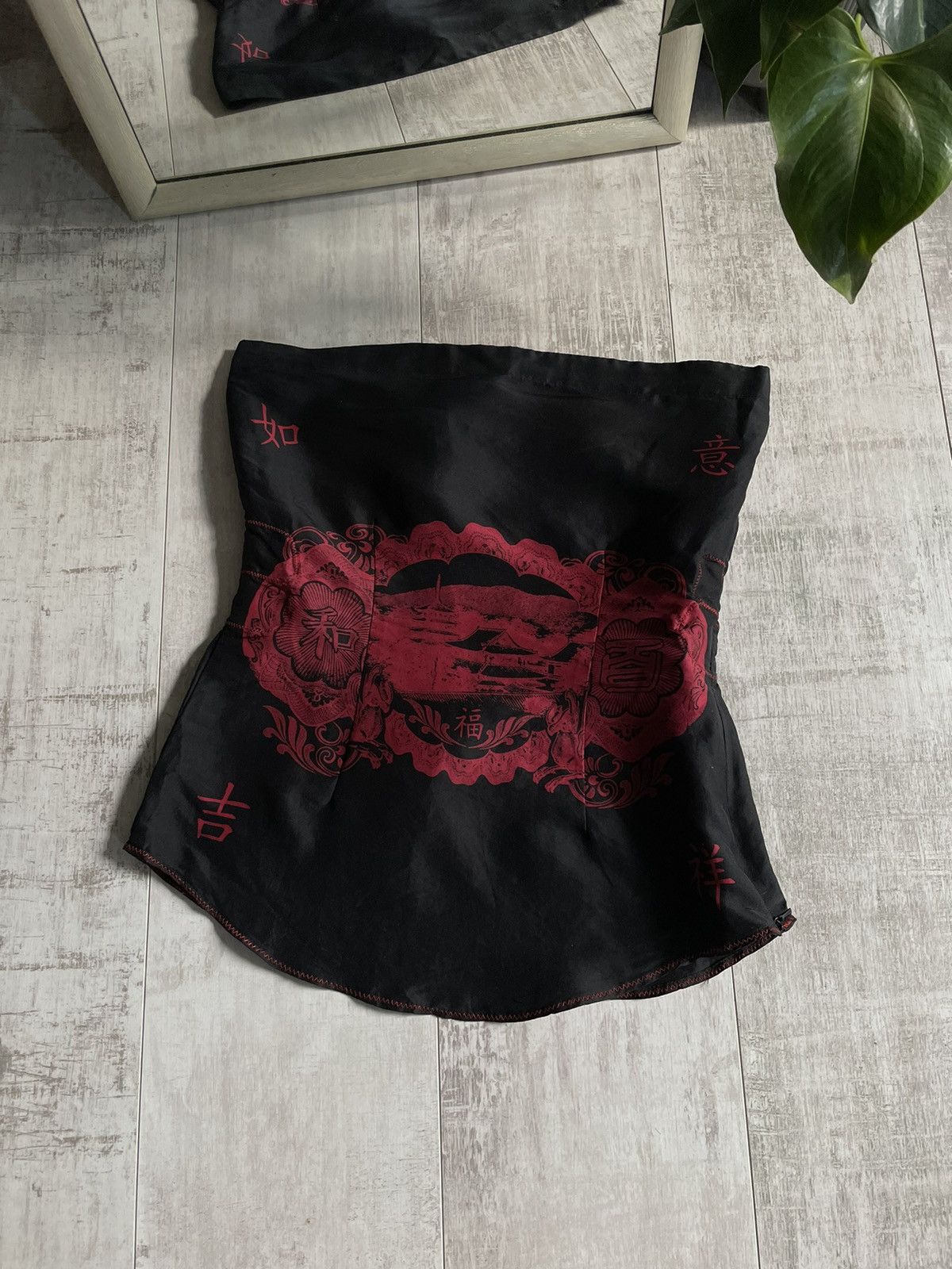 Japanese Brand Vintage Japan Mini Skirt Y2K Black 00’s RARE Size 24" / US 00 / IT 34 - 1 Thumbnail
