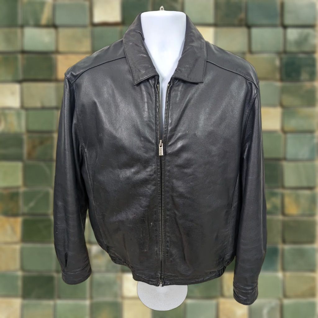 Vintage VINTAGE Wilsons Leather Jacket Mens Large Black Bomber Full Zip Lined Biker Thinsulate Grunge 90s Size US L / EU 52-54 / 3 - 1 Thumbnail