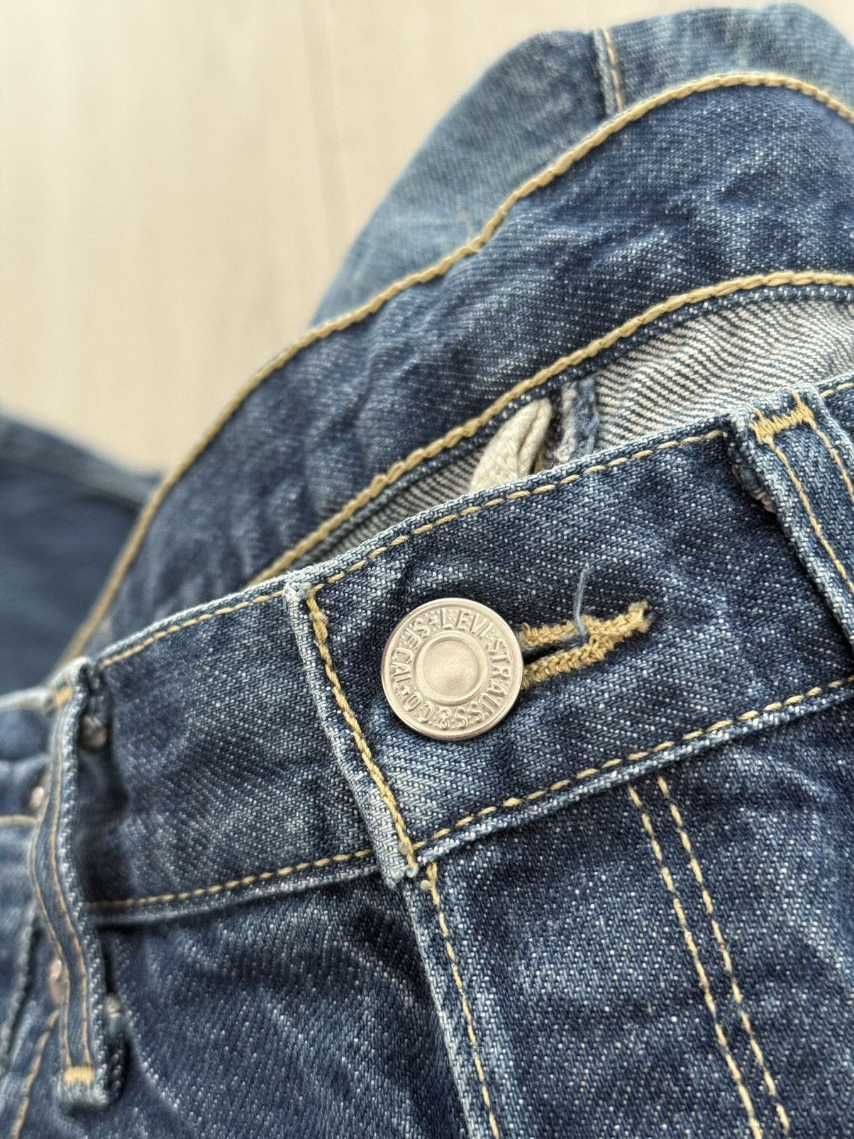 Levi's Levi’s Engineered Navy Baggy Flared Twisted Denim Jeans Y2K Size US 34 / EU 50 - 8 Thumbnail